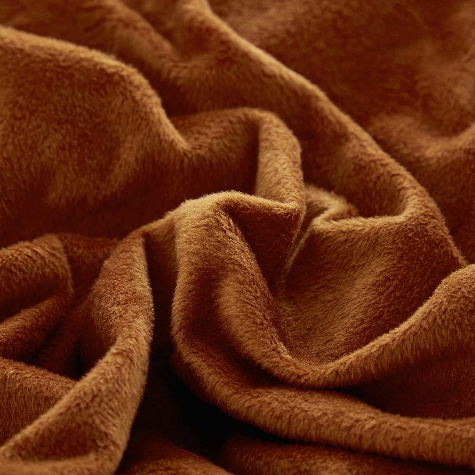 CLOTHKNOW Burnt Orange Flannel Duvet Cover Set - Twin Size Rust & Caramel Comforter Cover - 3Pcs Soft & Cozy Bedding Set for Kids, Boys & Girls - Perfect for Winter Nights & Cozy Bedroom Decor