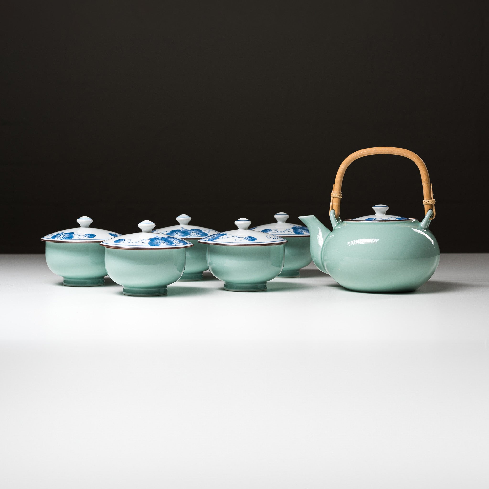 Premium Japanese Hasami Ware Seiji Grape Teapot Set - 5 Piece Ceramic Tea Set with Infuser | Authentic Japanese Tea Ceremony Accessories for Home, Gifts & Daily Tea Brewing