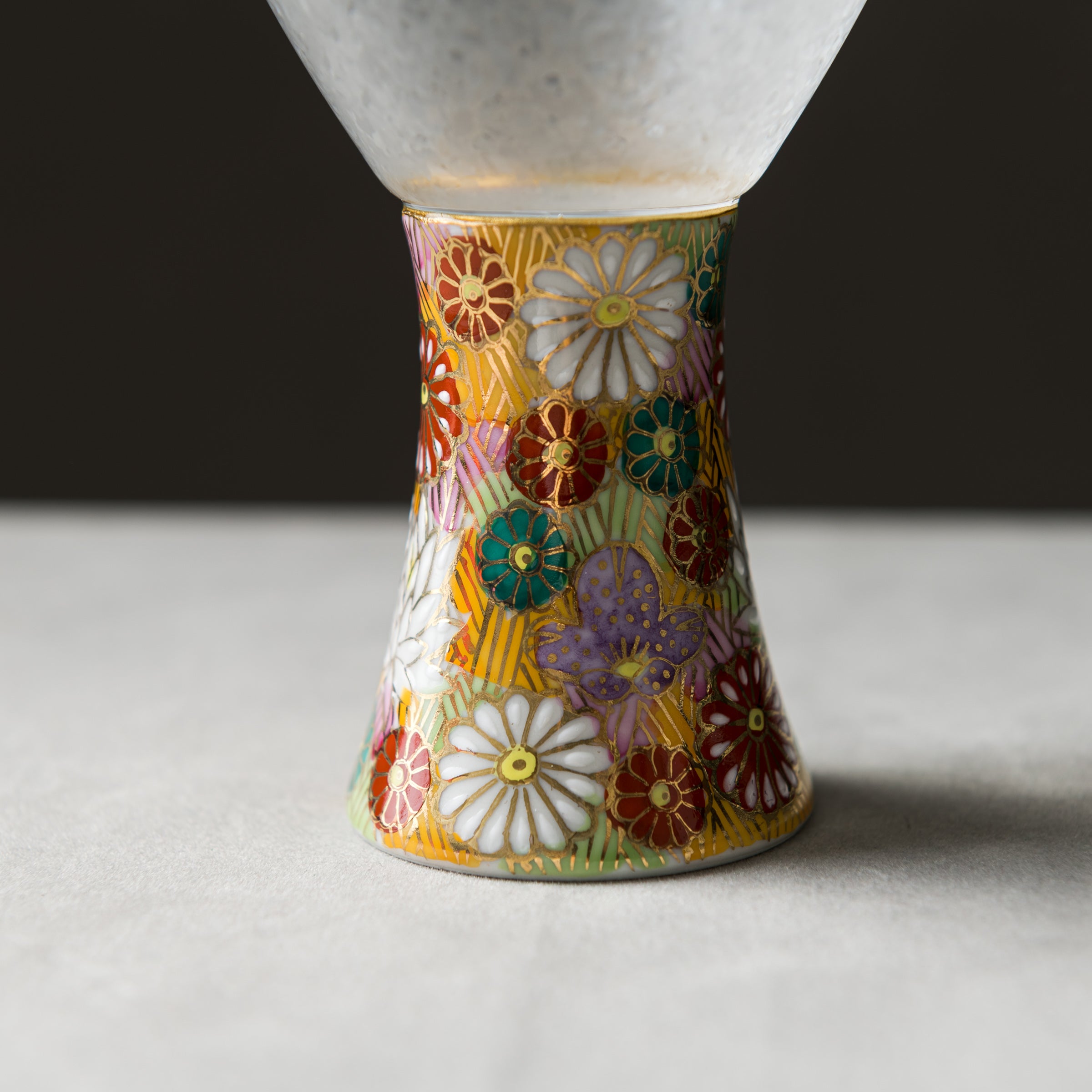 Mizore Kutani Premium Sake Cup - Handcrafted Japanese Ceramic Drinking Cup for Sake, Sushi & Asian Cuisine - Elegant Mellow Taste Design - Perfect for Home Dining, Gifts & Japanese Tea Ceremonies