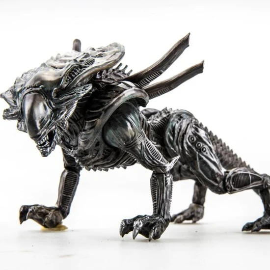 HIYA 1/18 Scale 5-Inch ALIENS Colonial Marines Crusher Action Figure - Exquisite Mini Collectible Series for Display & Sci-Fi Dioramas