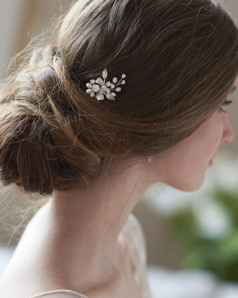 Elegant Freshwater Pearl & Crystal Hair Pins Set of 3 - Perfect for Weddings, Prom & Special Occasions