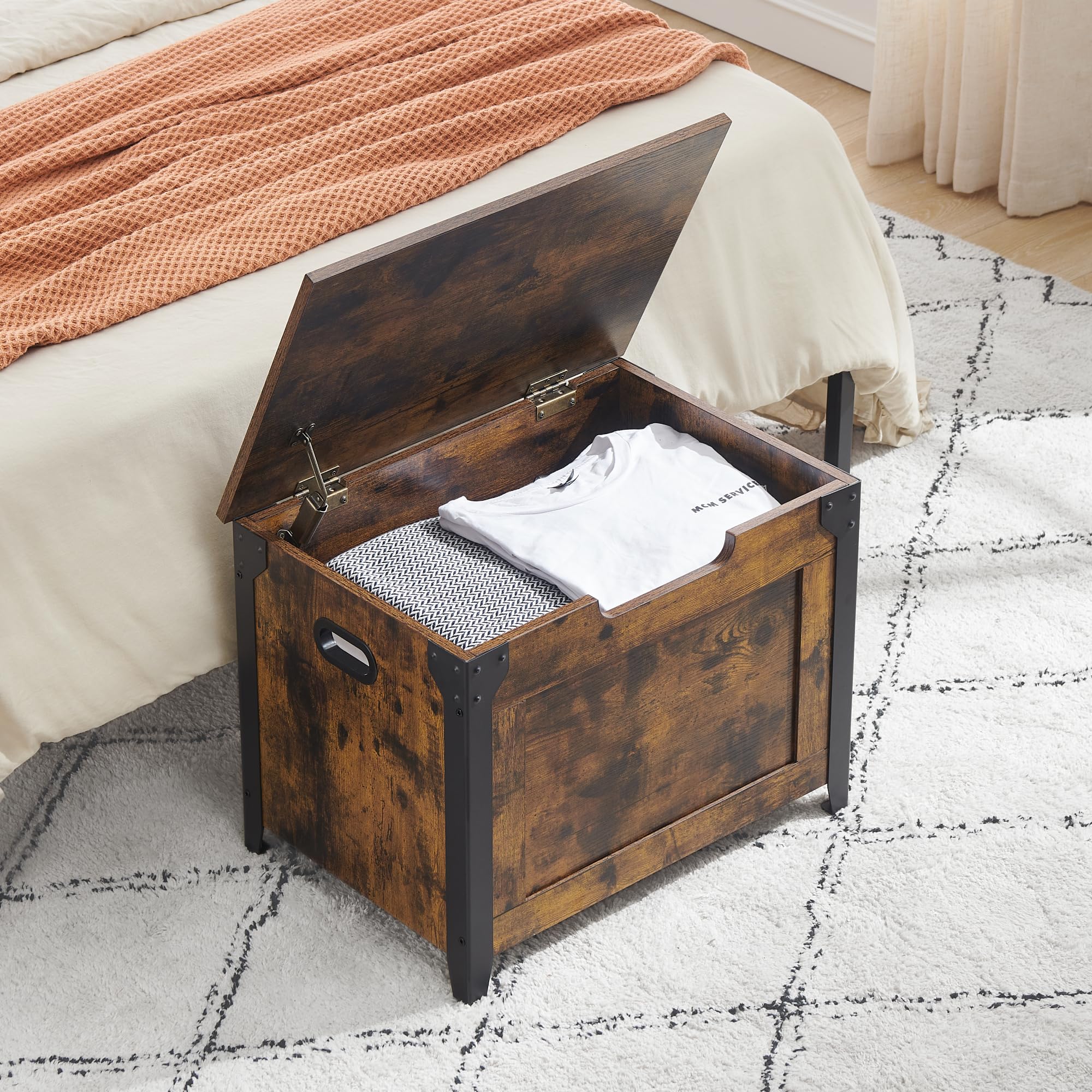 GAOMON Wooden Storage Chest with Safety Hinge & Metal Frame - Large Shoe Bench & Organizer for Entryway, Bedroom, Living Room | Modern Style Storage Solution for Shoes, Blankets & Home Decor