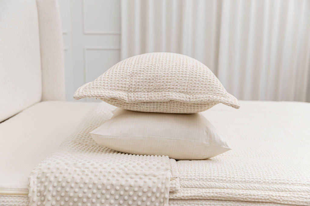 Luxury Satin Pillowcase for Hair & Skin - Mollie Silky Soft Cooling Pillow Cover - Perfect for Side Sleepers, Hot Sleepers & Anti-Aging Skincare Routine