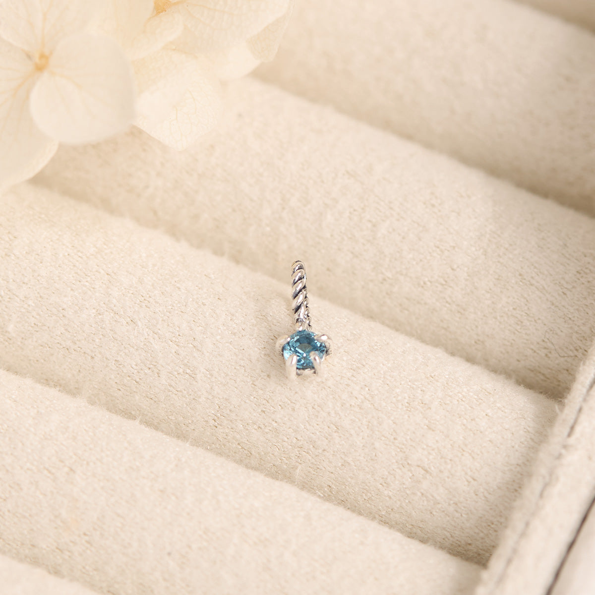 14K Gold Aquamarine Birthstone Necklace - Elegant March Birthstone Jewelry for Women, Perfect Gift for Birthday, Anniversary & Mother’s Day