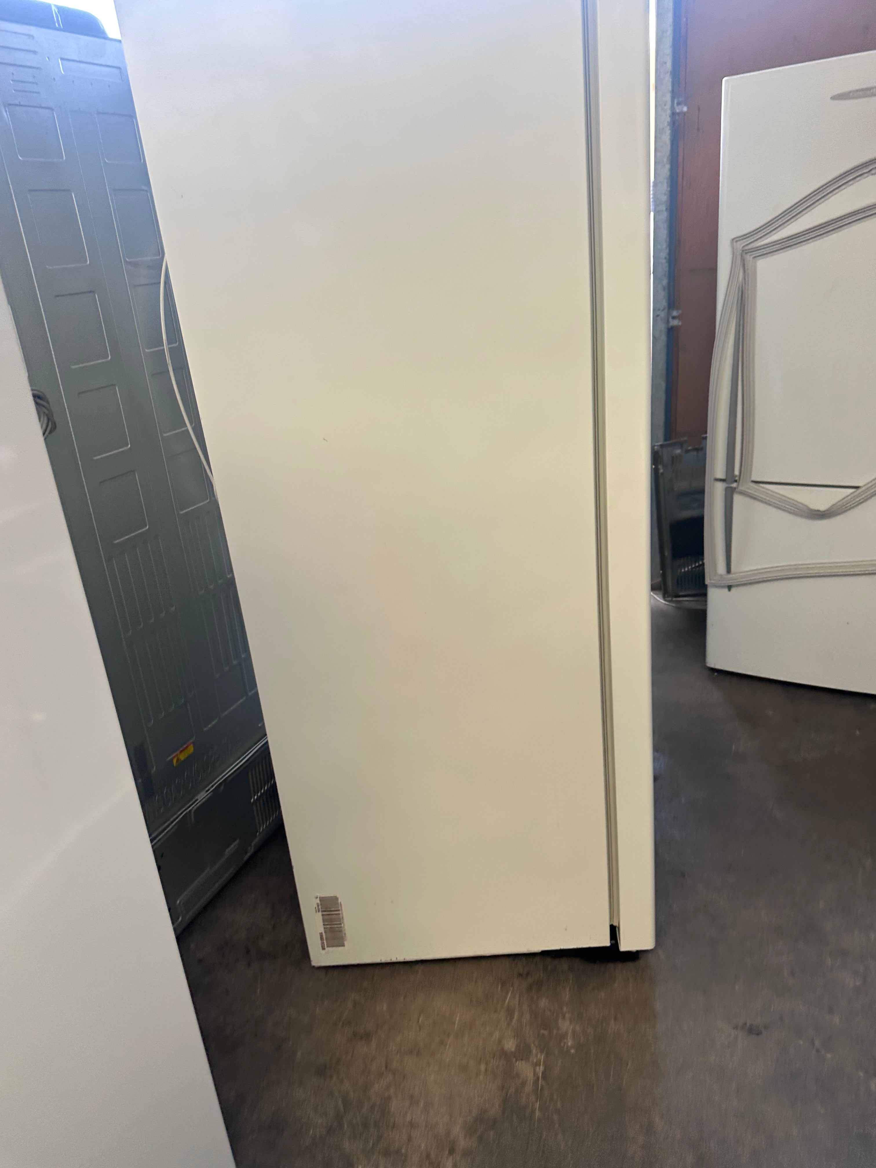 Simpson 606L Side By Side Refrigerator - Energy Efficient, Stainless Steel Finish [Certified Refurbished] - Perfect for Large Families & Open Kitchen Designs