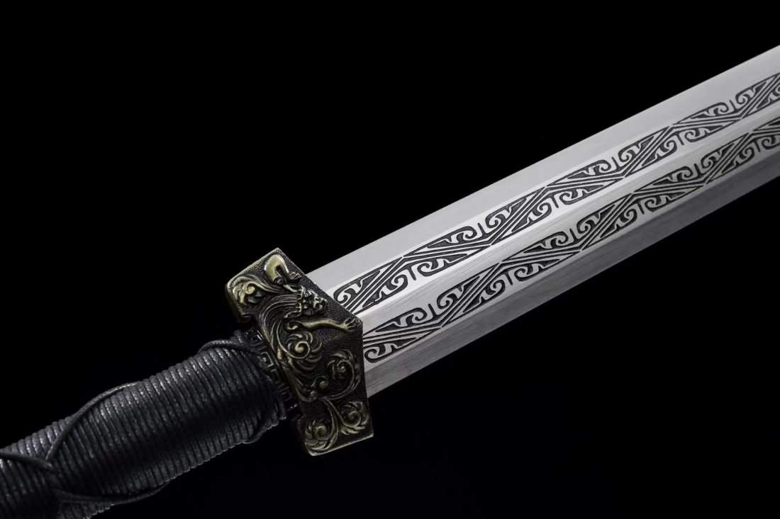 Hand Forged Chibi Han Jian Sword - High Carbon Steel Blade with Alloy Guard - Heat Tempered Chinese Short Sword for Martial Arts Training, Cosplay & Collectors