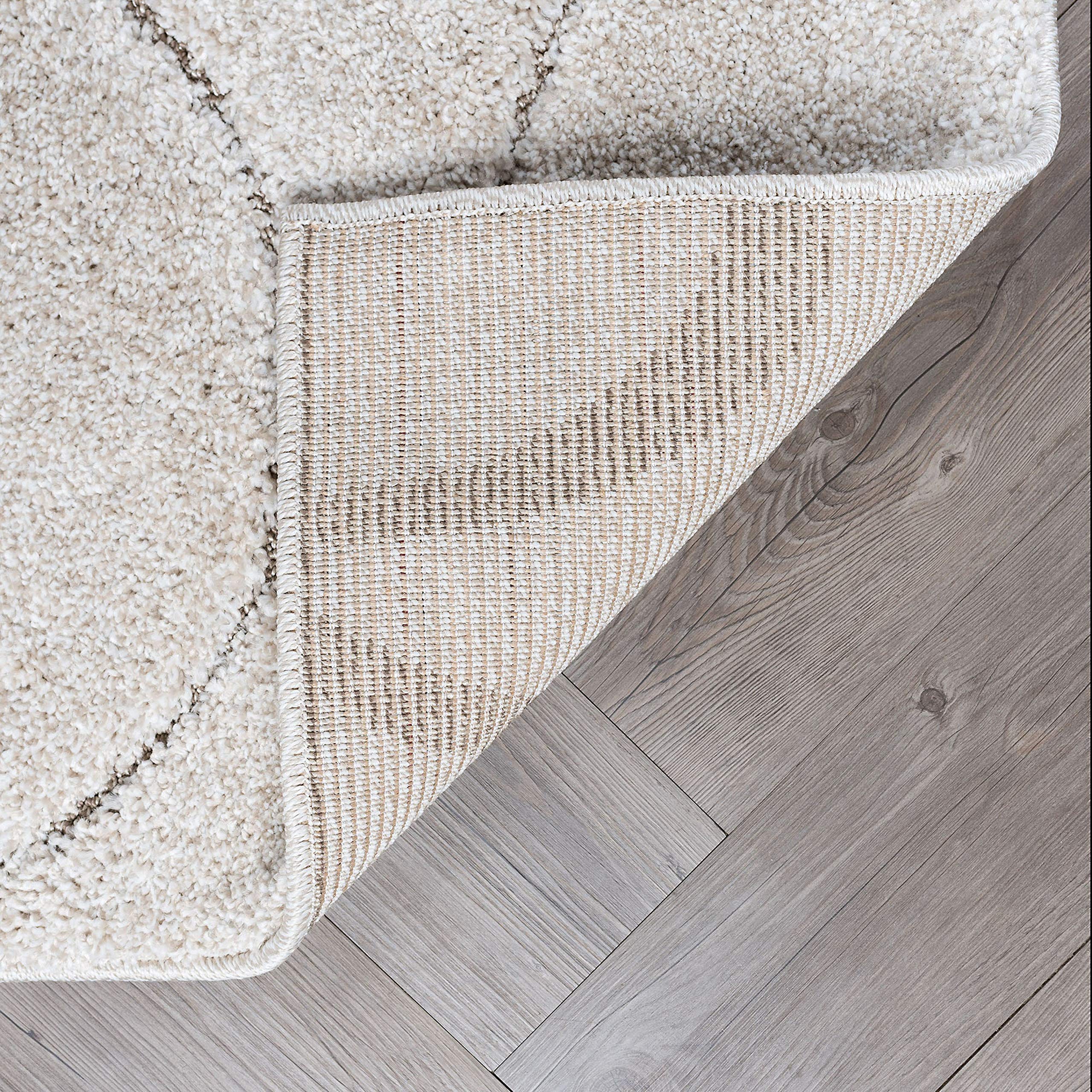 6FT Shaggy Square Area Rug with Scrollwork Design - Soft Cream Plush Carpet for Living Room, Bedroom & Dining Room - Cozy Home Decor for Family Gatherings & Relaxation