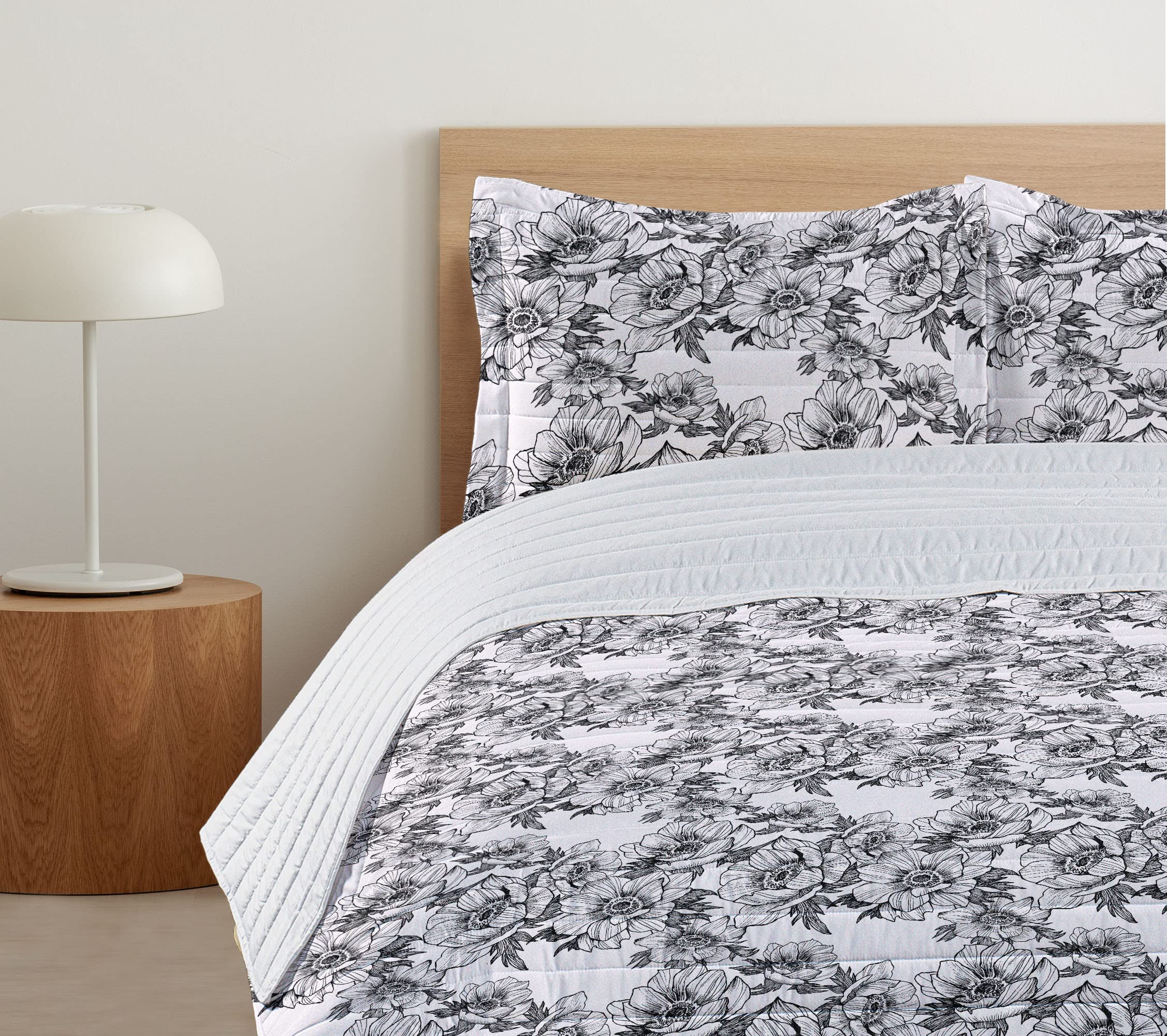 Ambesonne Floral Microfiber Bedspread Set - Botanical Theme Hand-Drawn Blossom Design, Soft King Size Bedding with Pillow Shams & Comforter in Charcoal Grey & White | Perfect for Master Bedroom, Guest Room & Cozy Home Decor