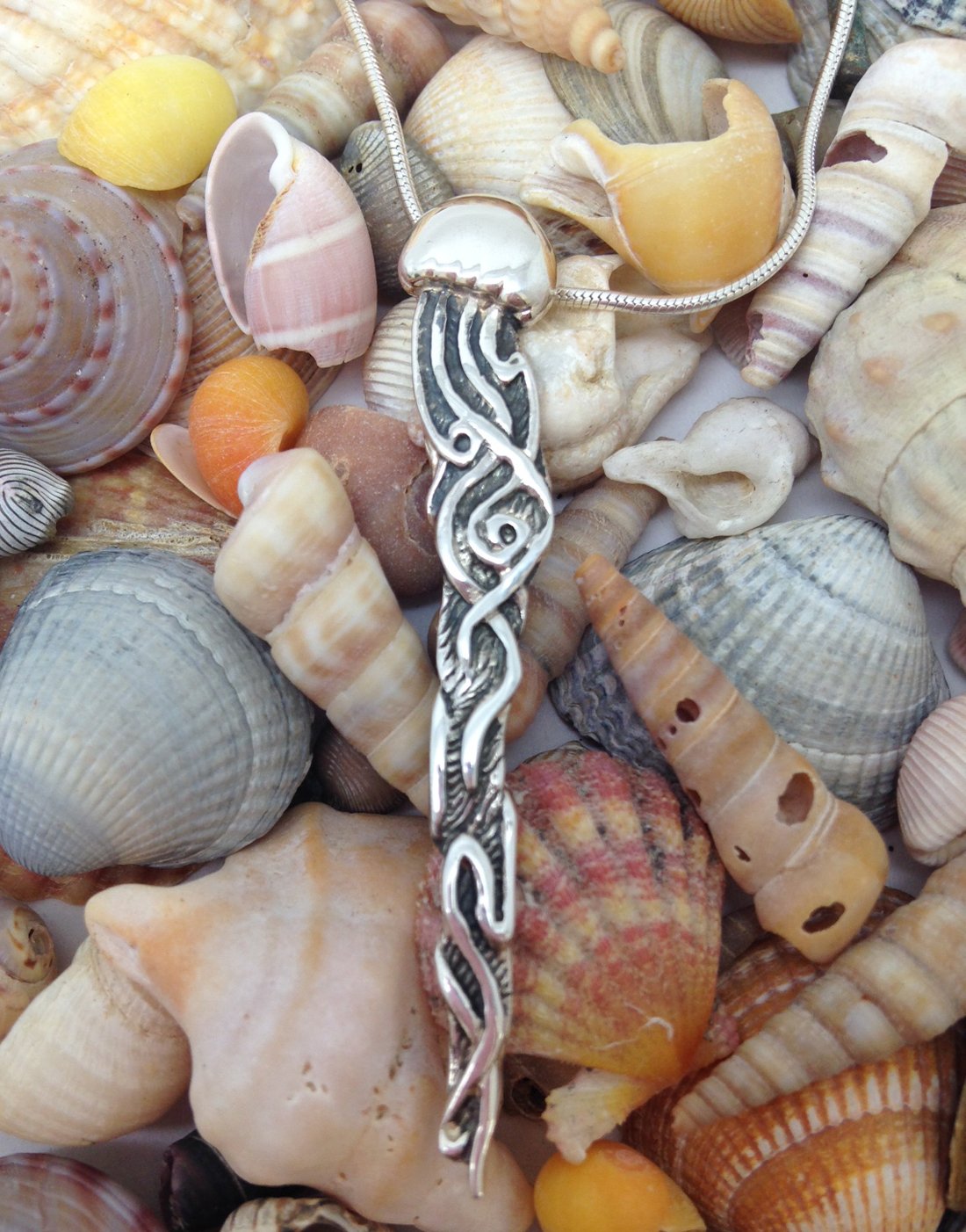 Handmade Sterling Silver Celtic Jellyfish Pendant Necklace - Perfect for Beach Lovers, Ocean-Themed Jewelry Gifts & Boho Fashion Accessories