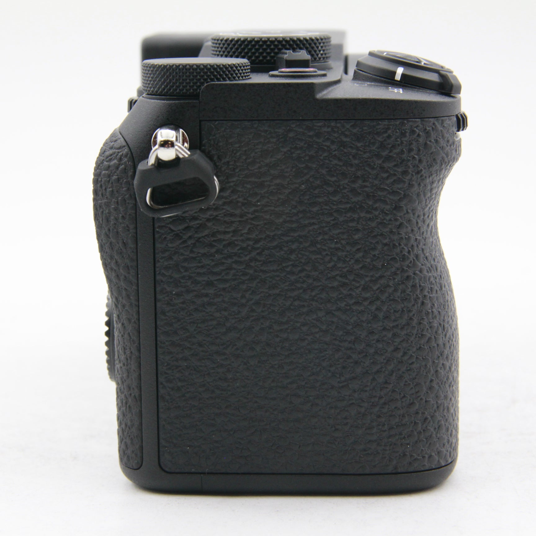 Open Box Excellent Condition Sony Alpha a7CR Mirrorless Digital Camera Body Only (Black) - Perfect for Travel Photography, Vlogging & Professional Shoots