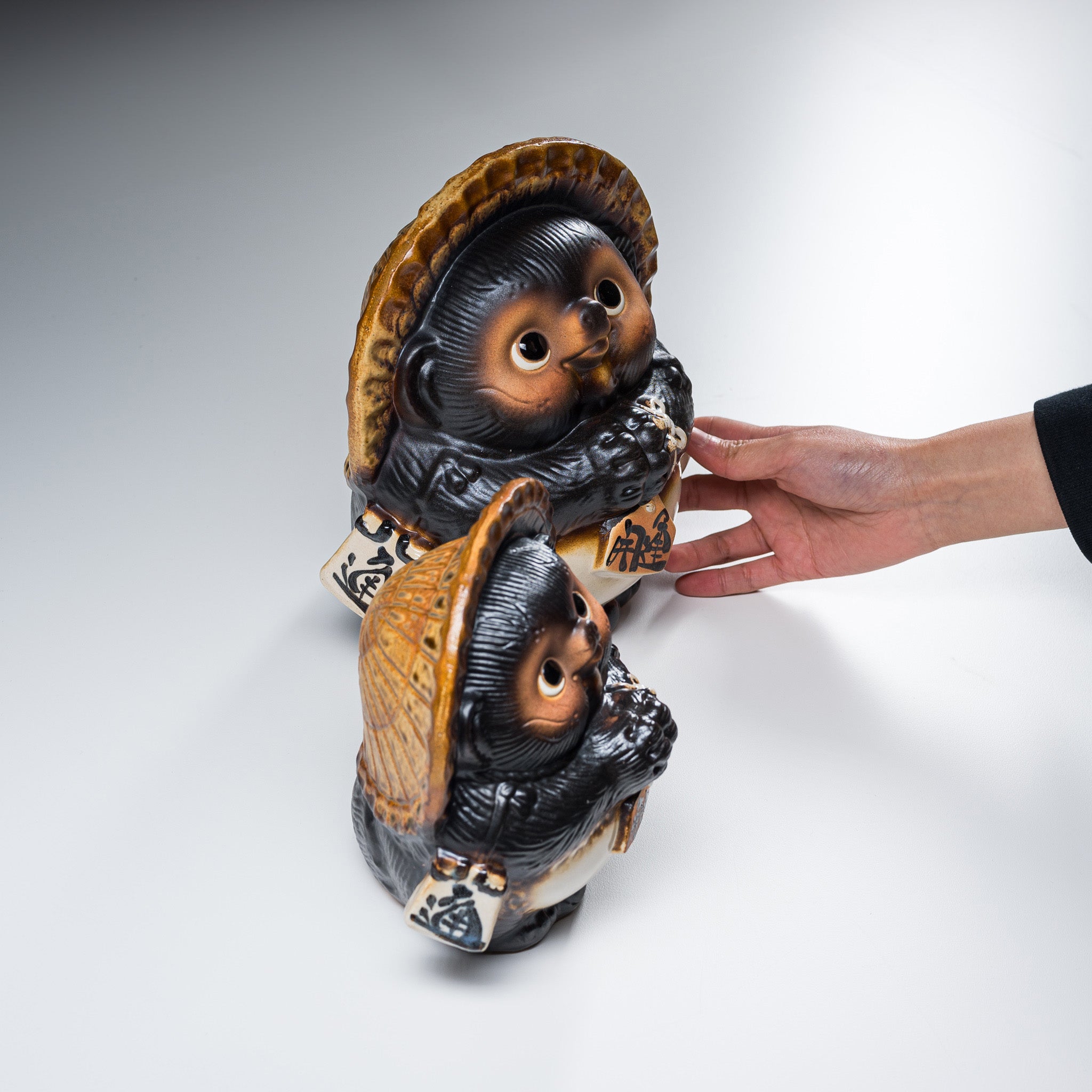 Handmade Shigaraki Ware Lucky Raccoon Ornament - 21.5cm Traditional Japanese Ceramic Tanuki Statue for Home Decor, Office Feng Shui & Japanese Garden Accent