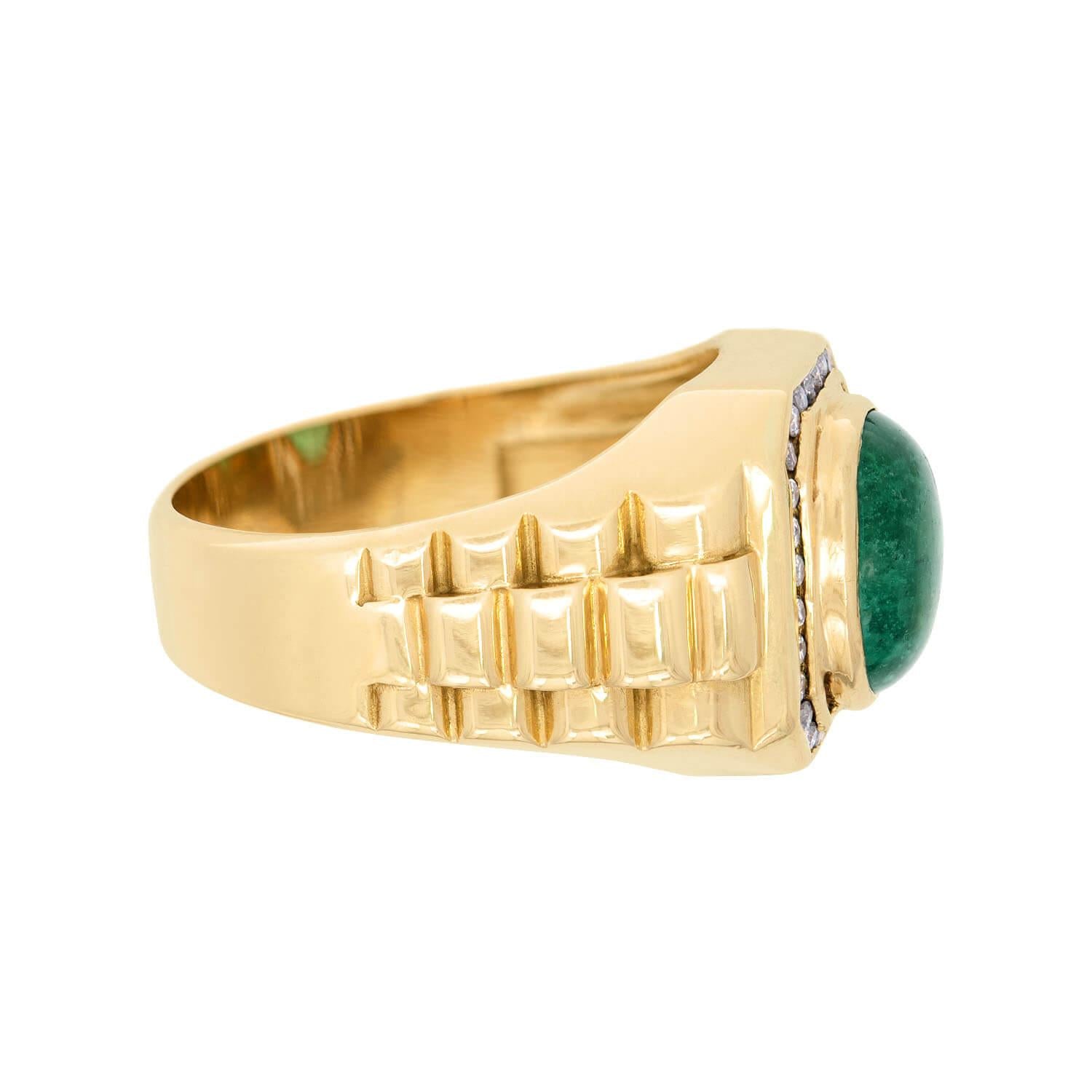 Vintage 18k Gold Emerald and Diamond Ring for Women - Elegant Jewelry Gift for Engagement, Anniversary & Special Occasions