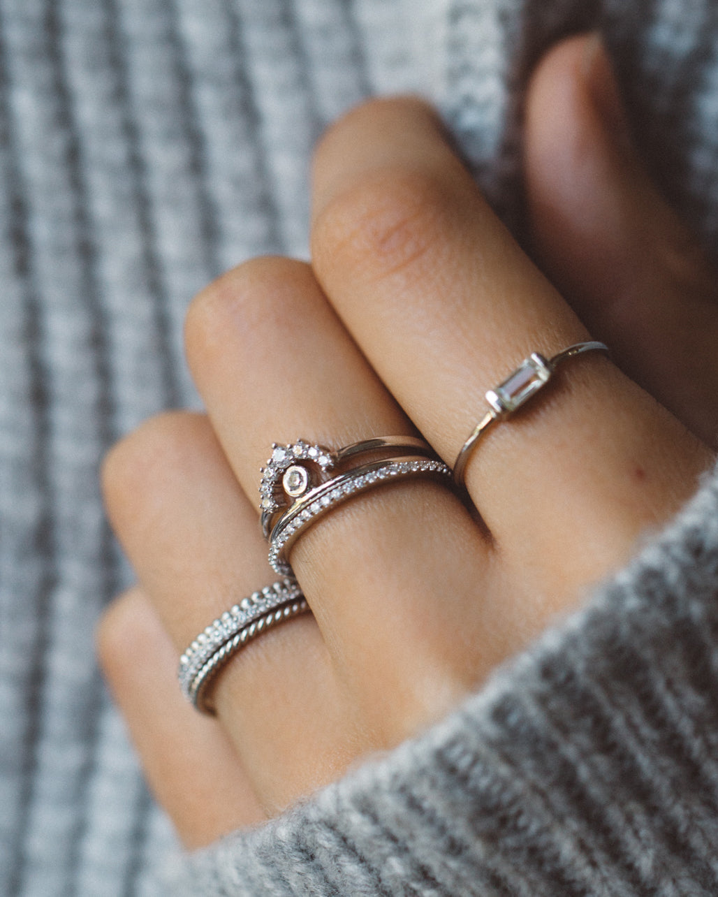Silver Twist Band Ring for Women - Elegant Stackable Jewelry for Everyday Wear, Gift Giving & Special Occasions