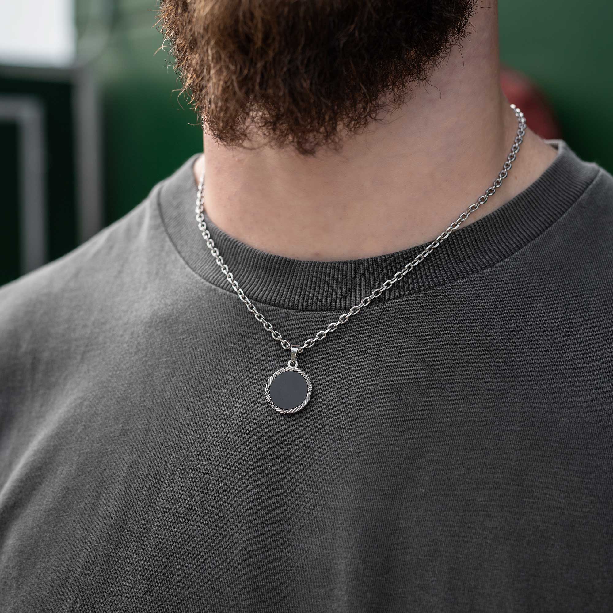 Onyx Medallion Pendant Necklace for Men & Women - Black Stone Jewelry Gift for Birthday, Anniversary - Perfect for Casual Wear, Formal Events & Spiritual Protection