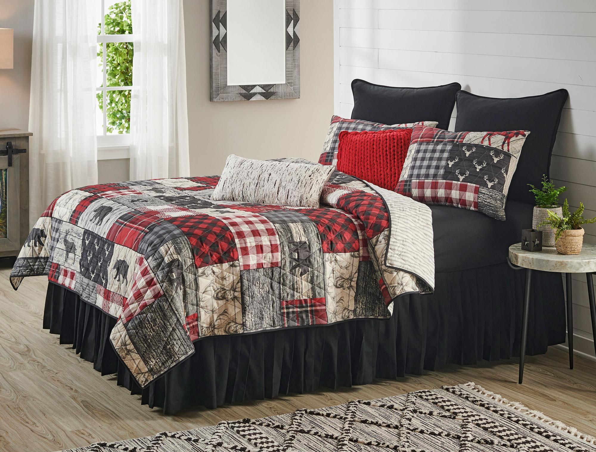 Cozy Check Plaid Lodge Throw Blanket - Soft Flannel Fleece for Winter Warmth - Perfect for Fireplace Lounging, Camping & Home Decor