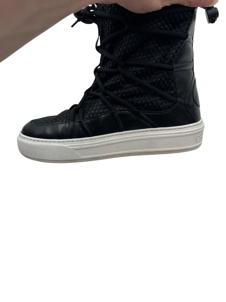 Christian Dior Black Resille Winter Solar Boots Women's Size 37 (US 7) - Waterproof Snow Boots for Women, Fashionable Winter Shoes for Cold Weather, Outdoor Activities & Holiday Style