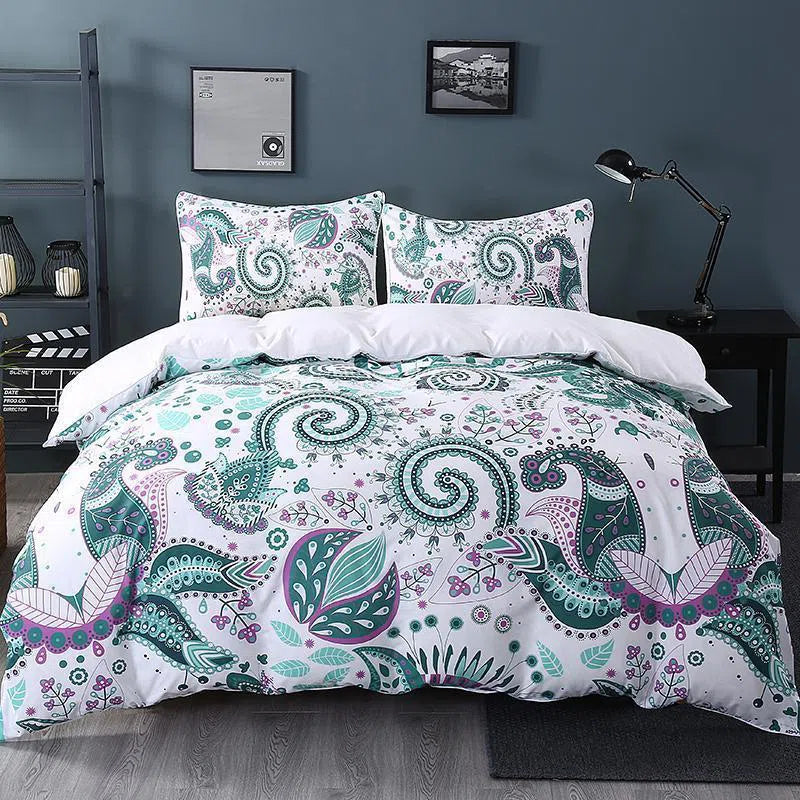 Coastal Paisley Bedding Set - Queen Size Floral Duvet Cover & Pillowcases - Soft Breathable Cotton - Boho Chic Bedroom Decor for Master Bedroom or Guest Room