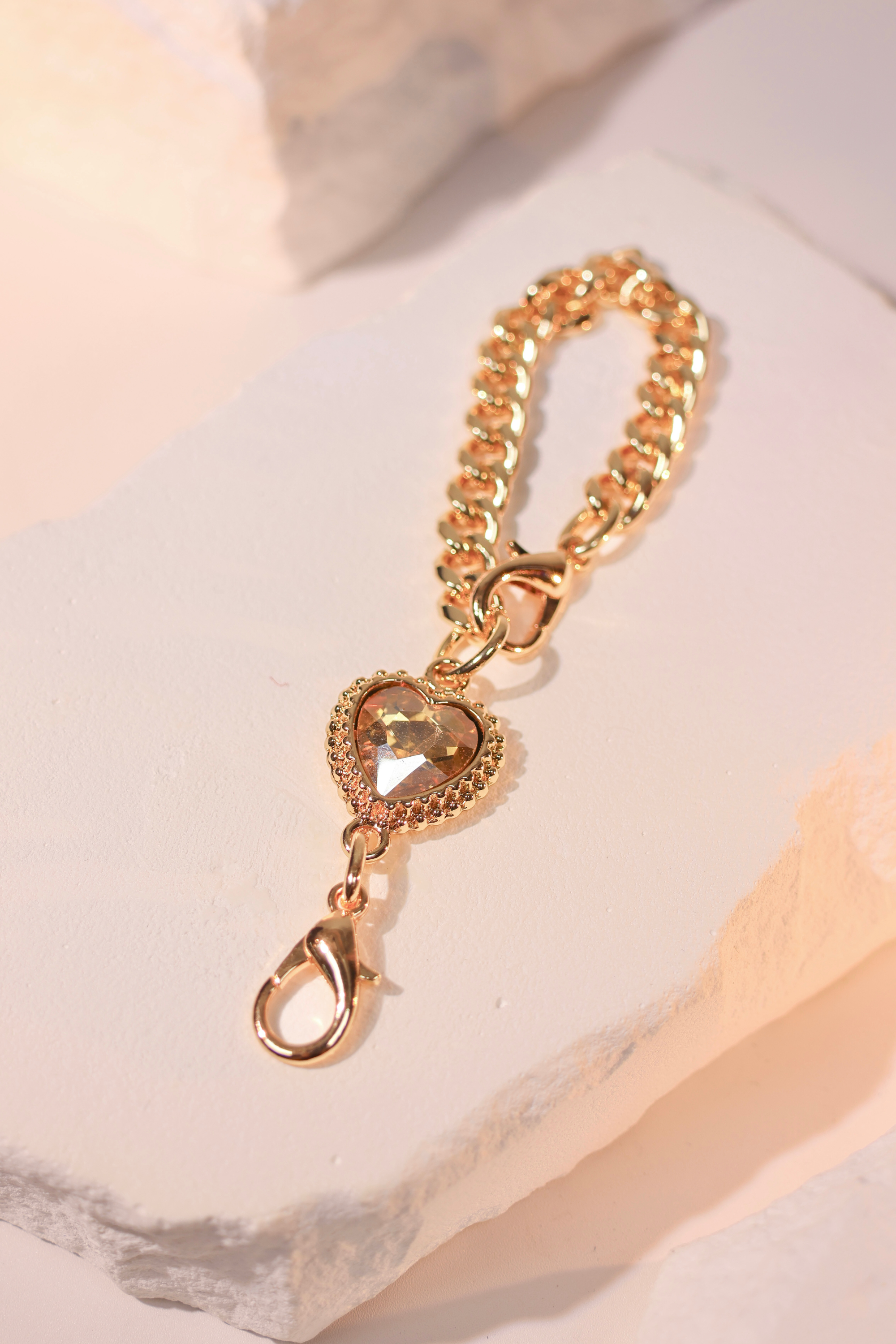 Adore - Premium Fashion Jewelry & Accessories for Women | Trendy Necklaces, Bracelets & Earrings | Perfect for Parties, Weddings & Everyday Wear