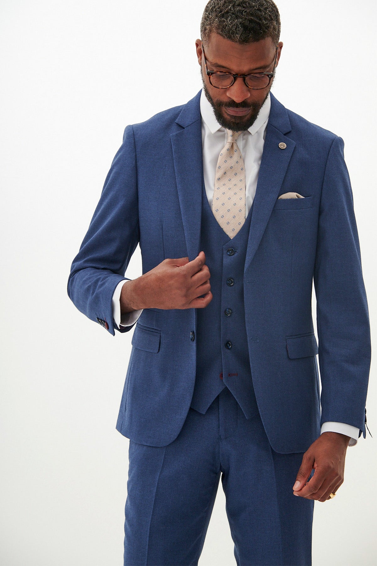 Everton Collection | ASHLEY Navy Blue 3-Piece Suit for Men - Perfect for Weddings, Business Meetings & Formal Events
