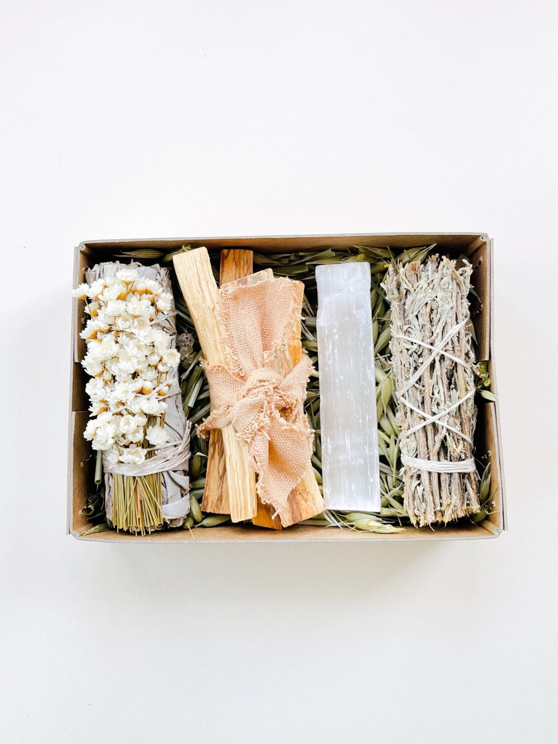 Parigotte Energy Cleansing Ritual Kit - Sage Smudge Kit with White Sage, Palo Santo & Abalone Shell - Spiritual Cleansing, Meditation & Home Blessing Ceremony