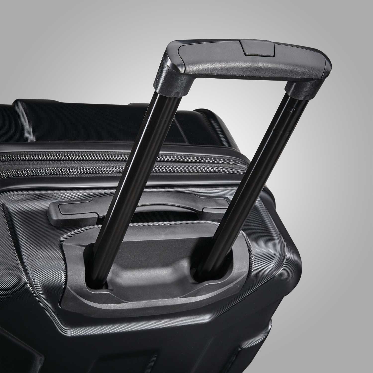 Samsonite Centric 28-Inch Expandable Hardside Spinner Luggage - Black | Durable Checked Suitcase for Travel, Business Trips & Vacations
