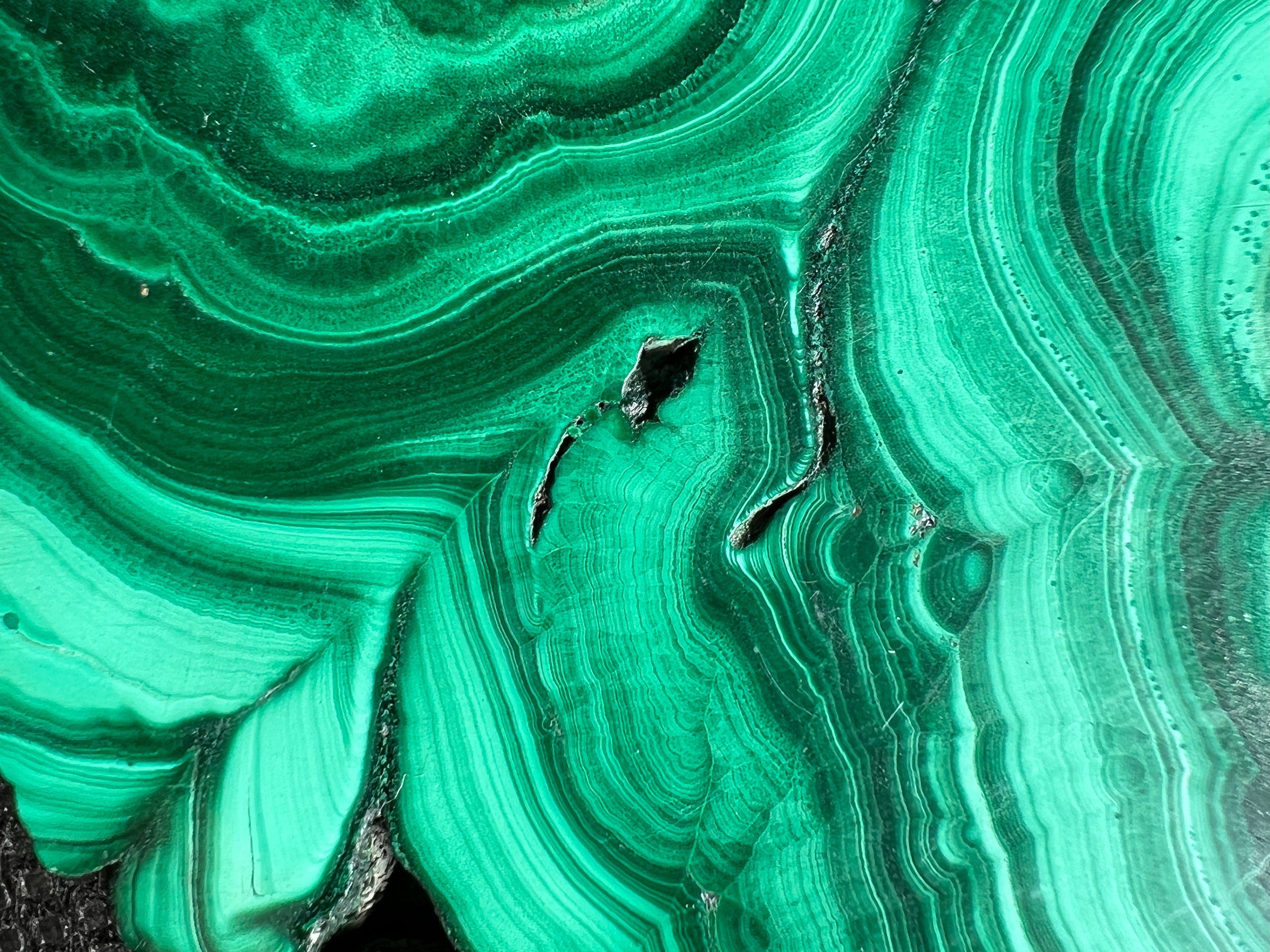 Natural Malachite Crystal Slab - Polished Green Malachite Stone for Jewelry Making, Unique Spiritual Gift, Home & Office Decor (50411) - Perfect for Meditation, Healing Crystals Collection & Feng Shui Decorations