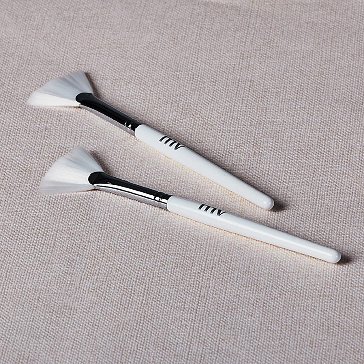 Vegan Mask Brush - Cruelty-Free & Eco-Friendly Makeup Brush for Face Masks & Skincare | Perfect for DIY Spa, At-Home Facials & Beauty Routines