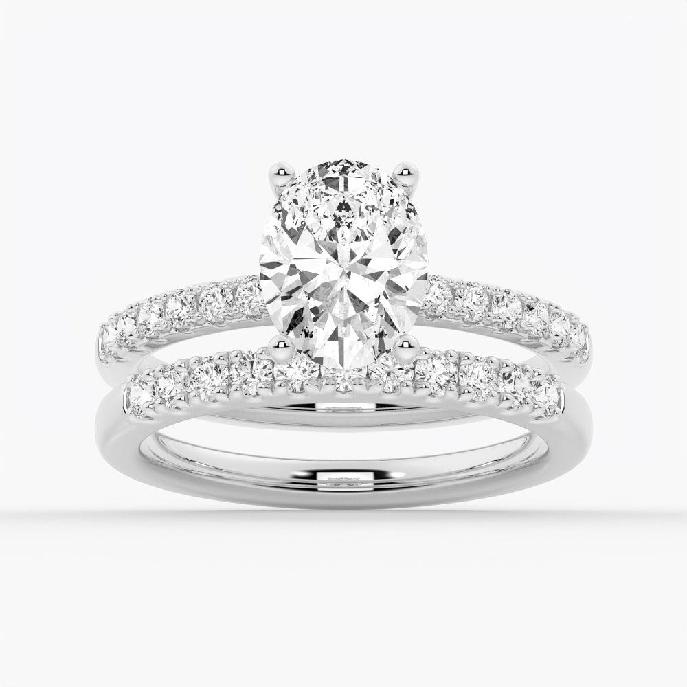 Petite Micropavé Oval Moissanite Engagement Ring - Dainty Wedding Band for Women, Promise Ring, Anniversary Gift - Perfect for Proposals, Bridal Jewelry & Special Occasions