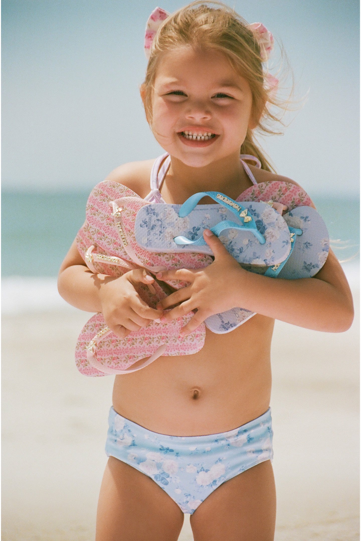 LoveShackFancy x Havaianas Girls Whisper Blue Flip Flops - Comfortable Beach Sandals for Summer, Poolside, Vacation & Casual Outfits