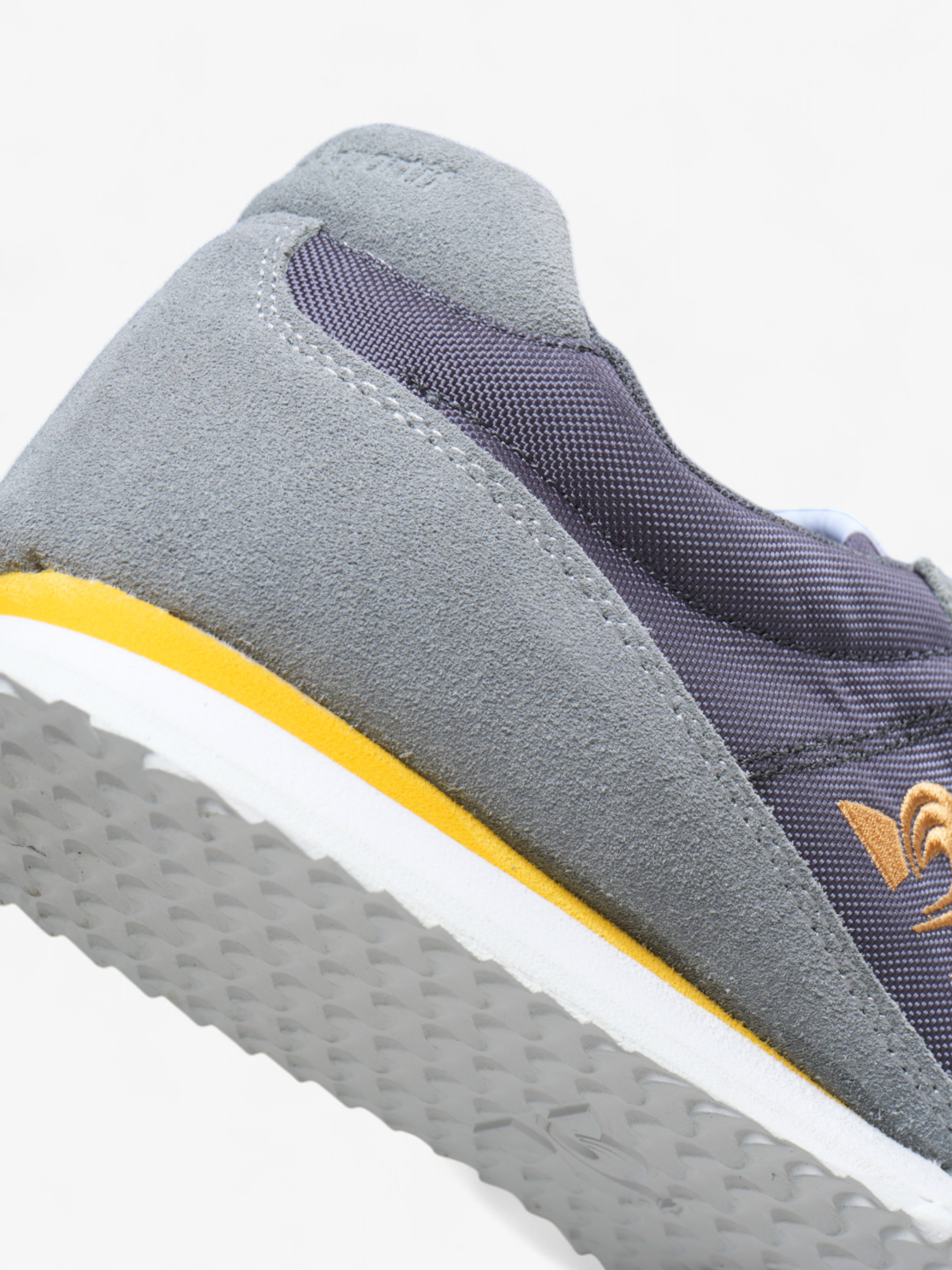 Le Coq Sportif Veloce Grey Running Shoes - Lightweight Comfort Sneakers for Men & Women | Perfect for Jogging, Gym Workouts & Casual Wear