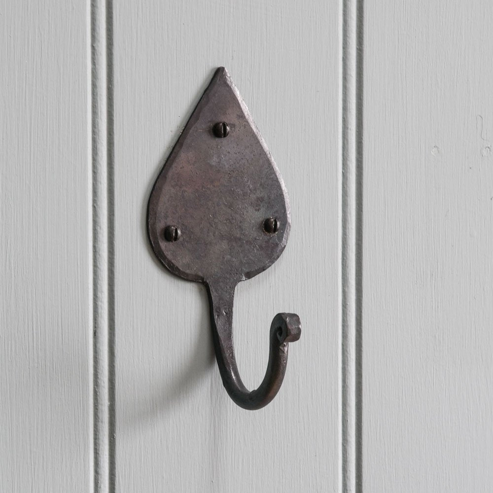 Forged Black Beeswax Gothic Hook - Vintage Style Wall Hanger for Keys, Jewelry & Home Decor - Perfect for Gothic, Steampunk & Medieval Themed Rooms