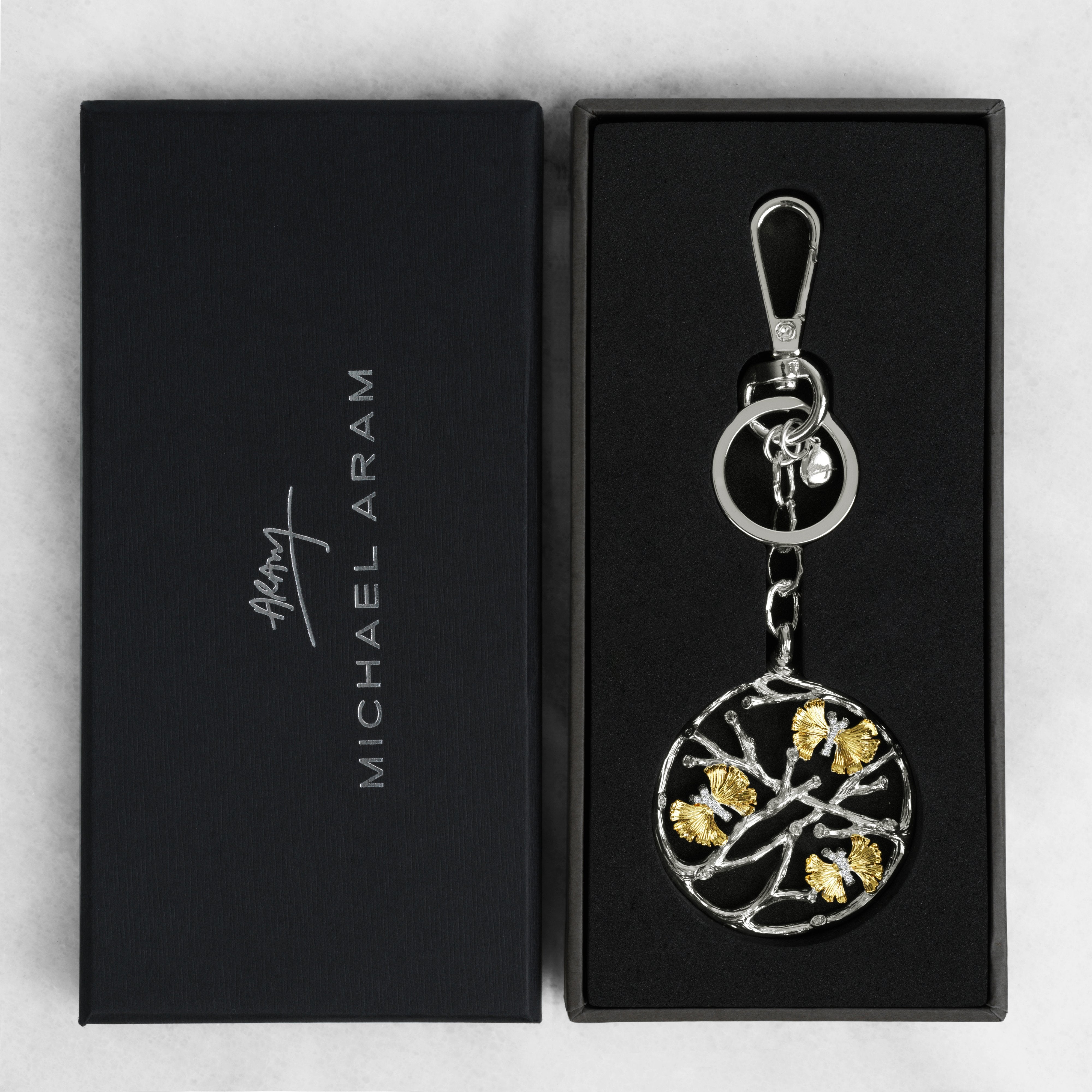 Elegant Butterfly Ginkgo Keychain - Unique Leaf Design for Women & Men - Perfect for Gifts, Bags, and Everyday Carry