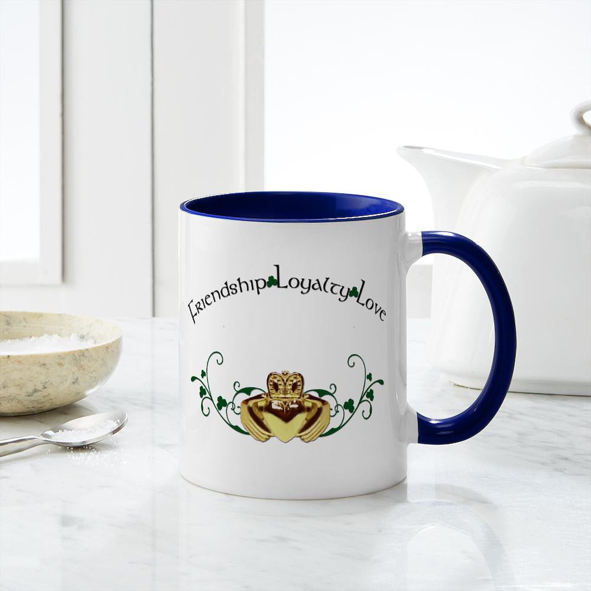 Irish Claddagh Ceramic Coffee Mug 11 oz (325 ml) - Perfect for St. Patrick's Day, Irish Themed Parties & Gifts - Ideal for Tea, Coffee & Hot Beverages