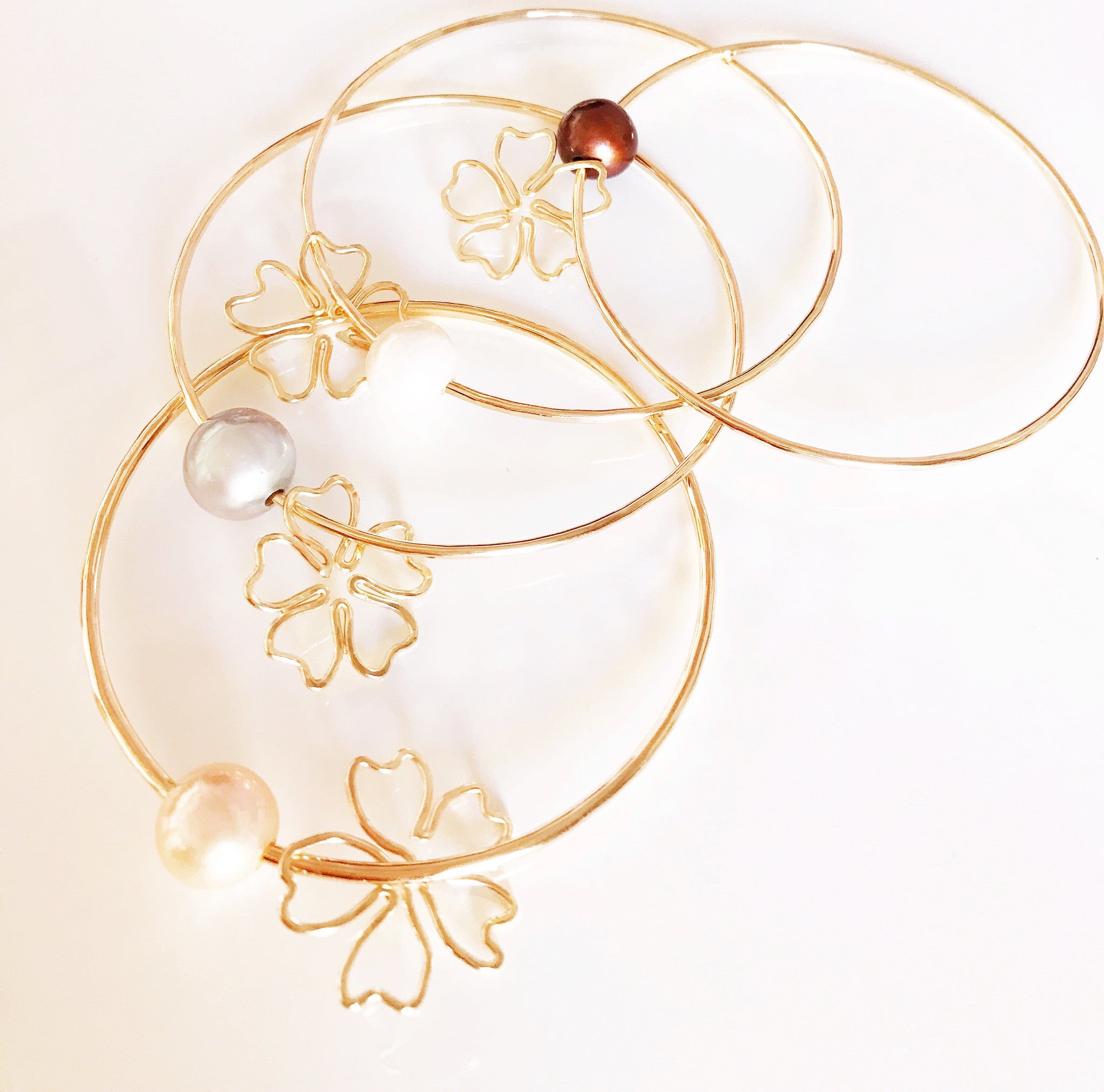 Cherry Blossom Pearl Bangle Bracelet for Women - Elegant White Pearl Floral Bangle Jewelry Gift (B300) for Weddings, Parties & Special Occasions