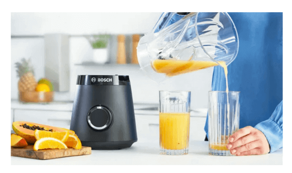 Bosch PUE611BB5J Series 4 60cm Induction Cooktop with MMB6141B Vita Power Blender (1200W, Black) - Perfect for Modern Kitchens & Smoothie Making