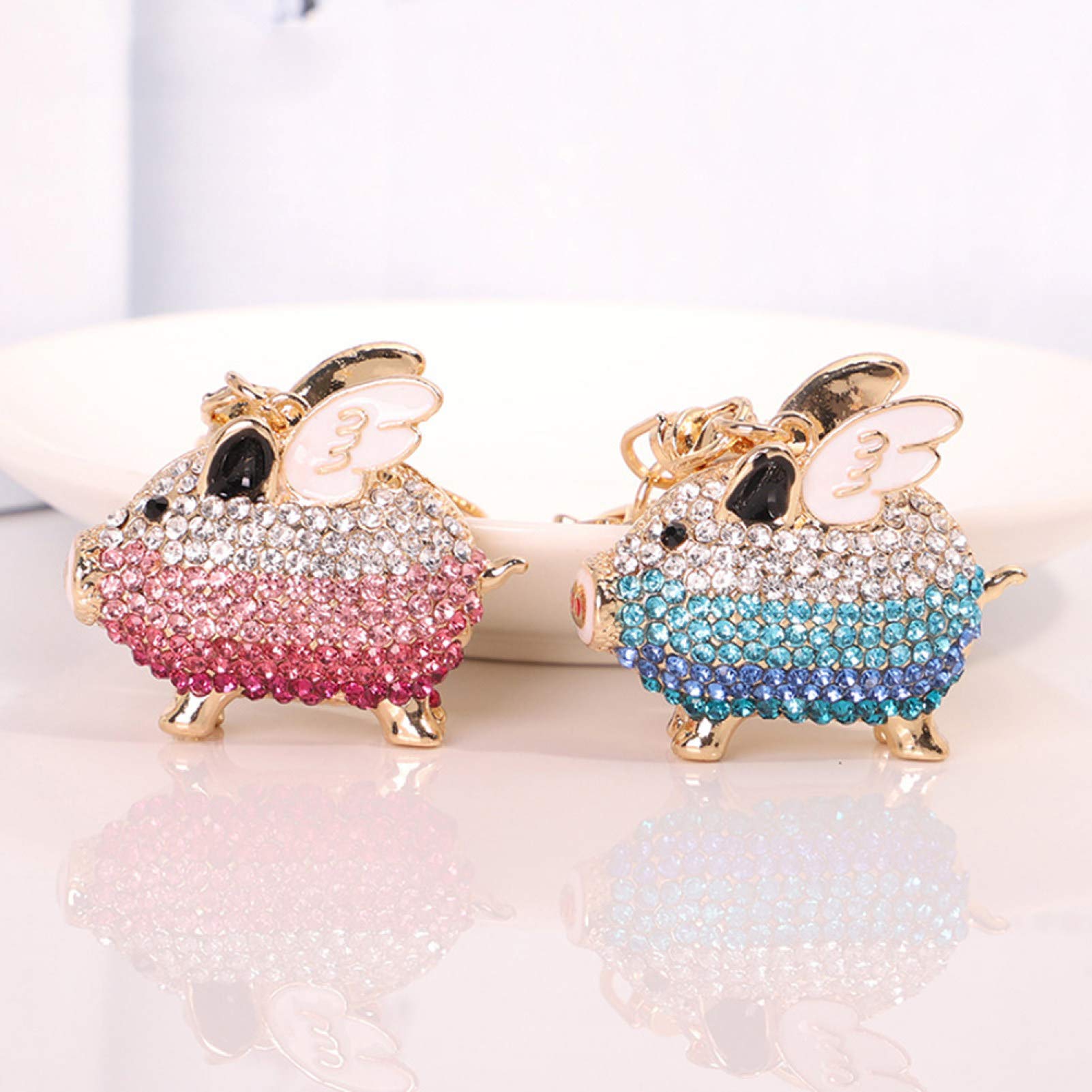 Sparkling Rhinestone Flying Pig Keychain - Stylish Key Ring Holder for Women & Men | Perfect for Car Keys, Gifts & Bag Accessories