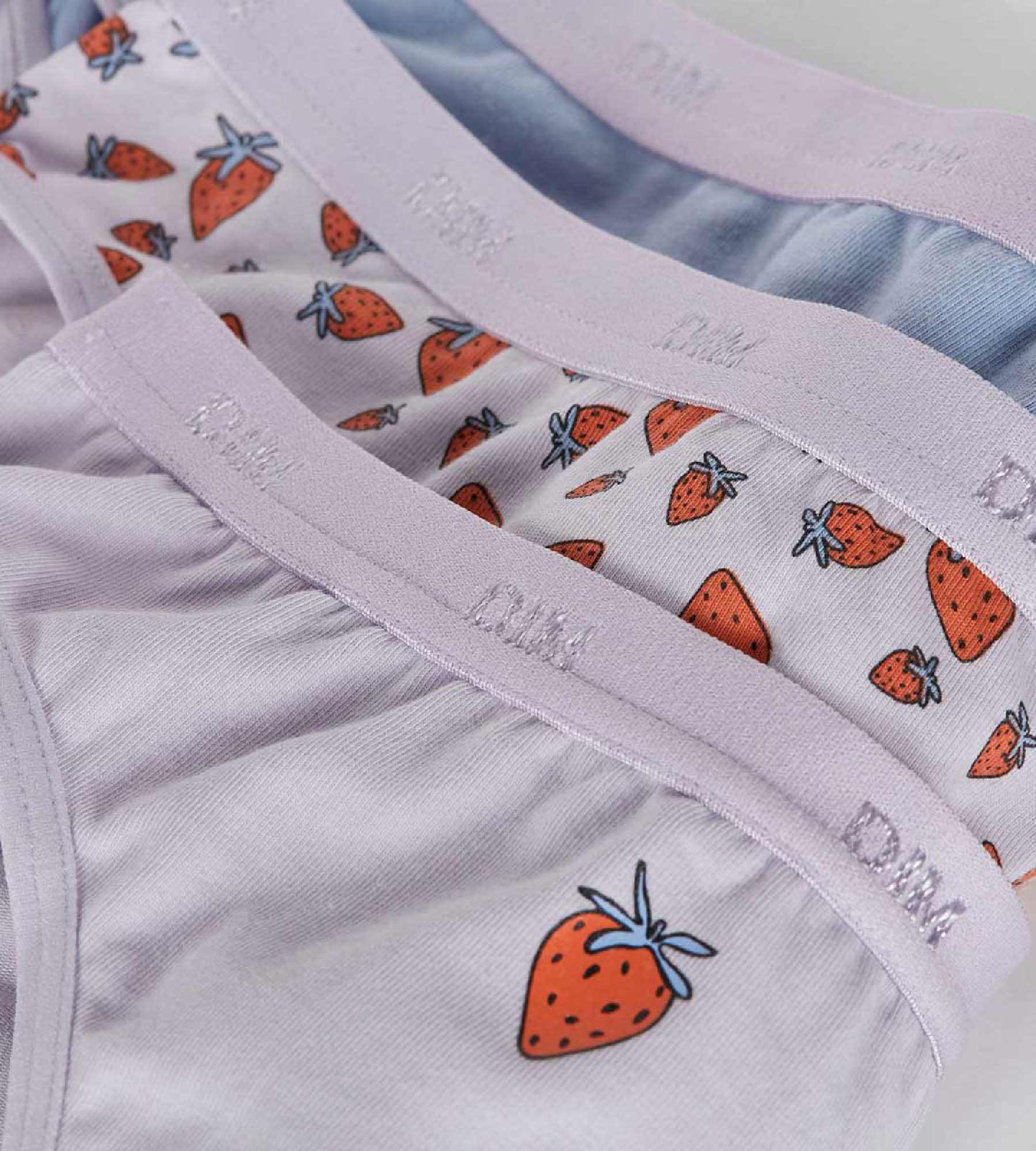 3 Pack Girls Cotton Stretch Underwear with Strawberry Print - Lila Les Pockets - Soft & Breathable for Everyday Wear, School & Playtime