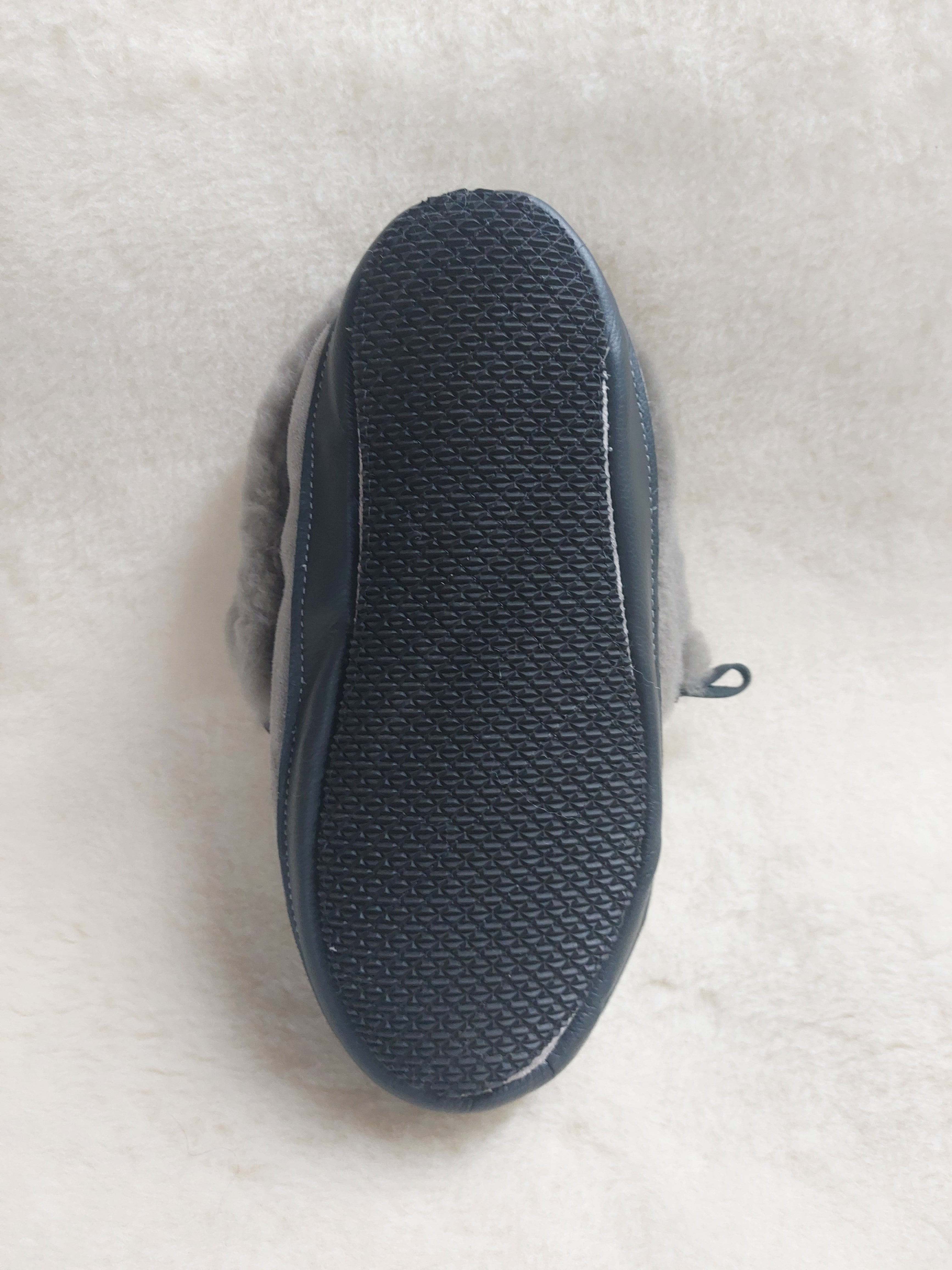 Sheepskin Medical Slippers for Women & Men - Comfortable Orthopedic House Shoes for Plantar Fasciitis, Flat Feet - Cozy Home & Hospital Recovery Footwear
