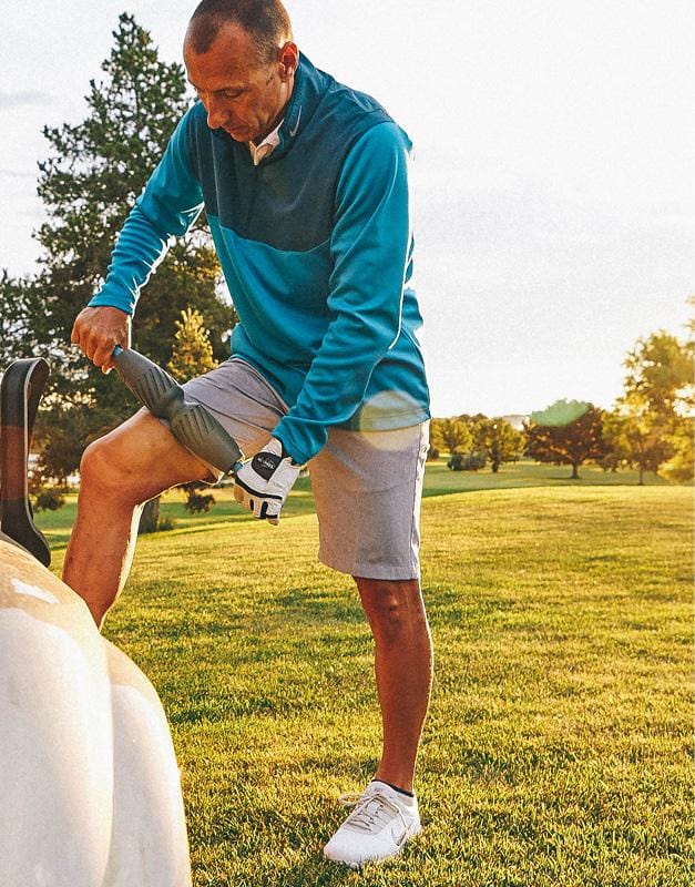 Premium Golf Training Aid Bundle – Swing Trainer, Putting Mat & Alignment Sticks for Indoor/Outdoor Practice | Perfect for Beginners & Pros to Improve Golf Skills at Home or Driving Range