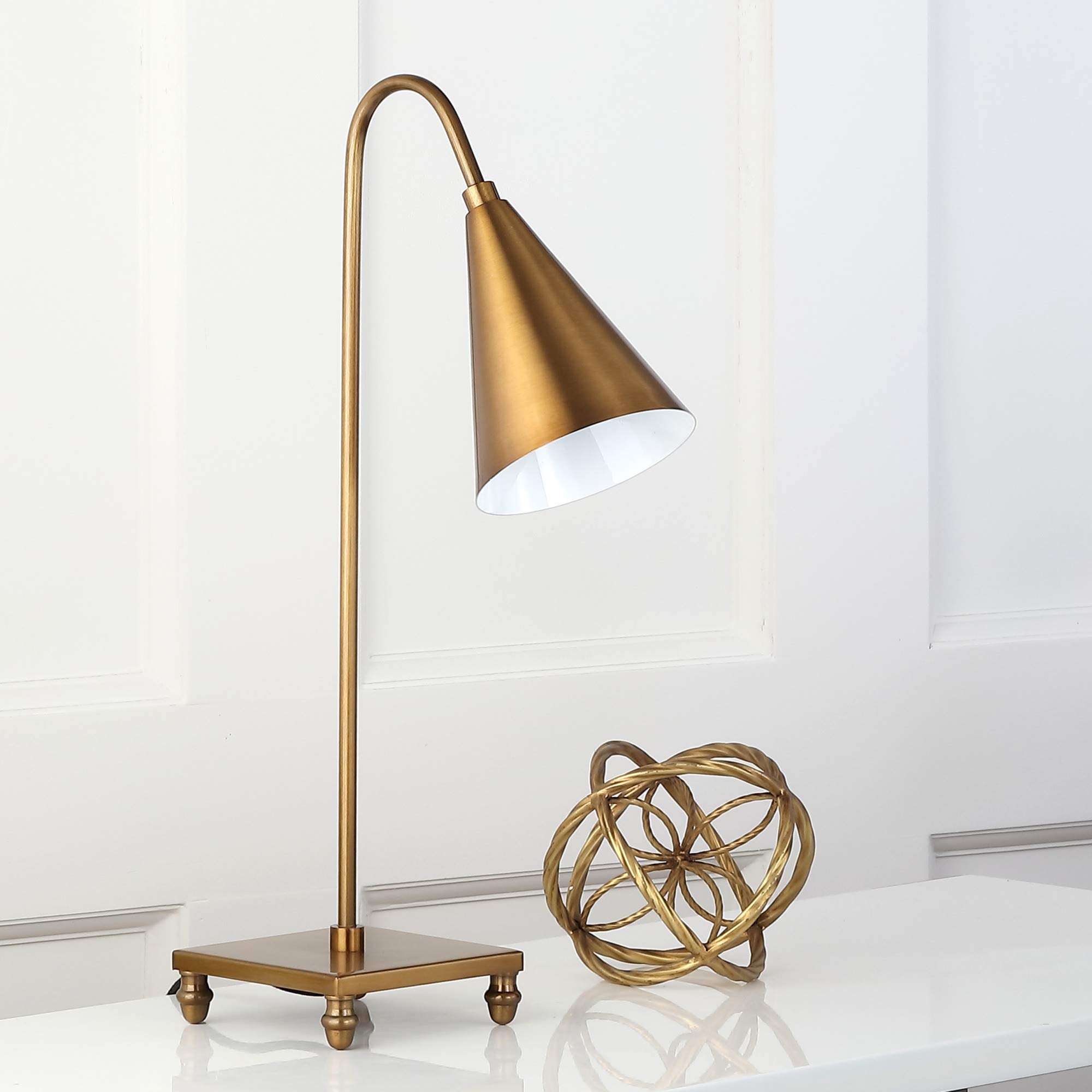 SAFAVIEH Annetta Gold 20-inch LED Table Lamp for Bedroom, Living Room, Home Office & Dorm - Modern Nightstand & Study Task Lighting with Included Bulb - Perfect for Reading, Working & Ambient Decor