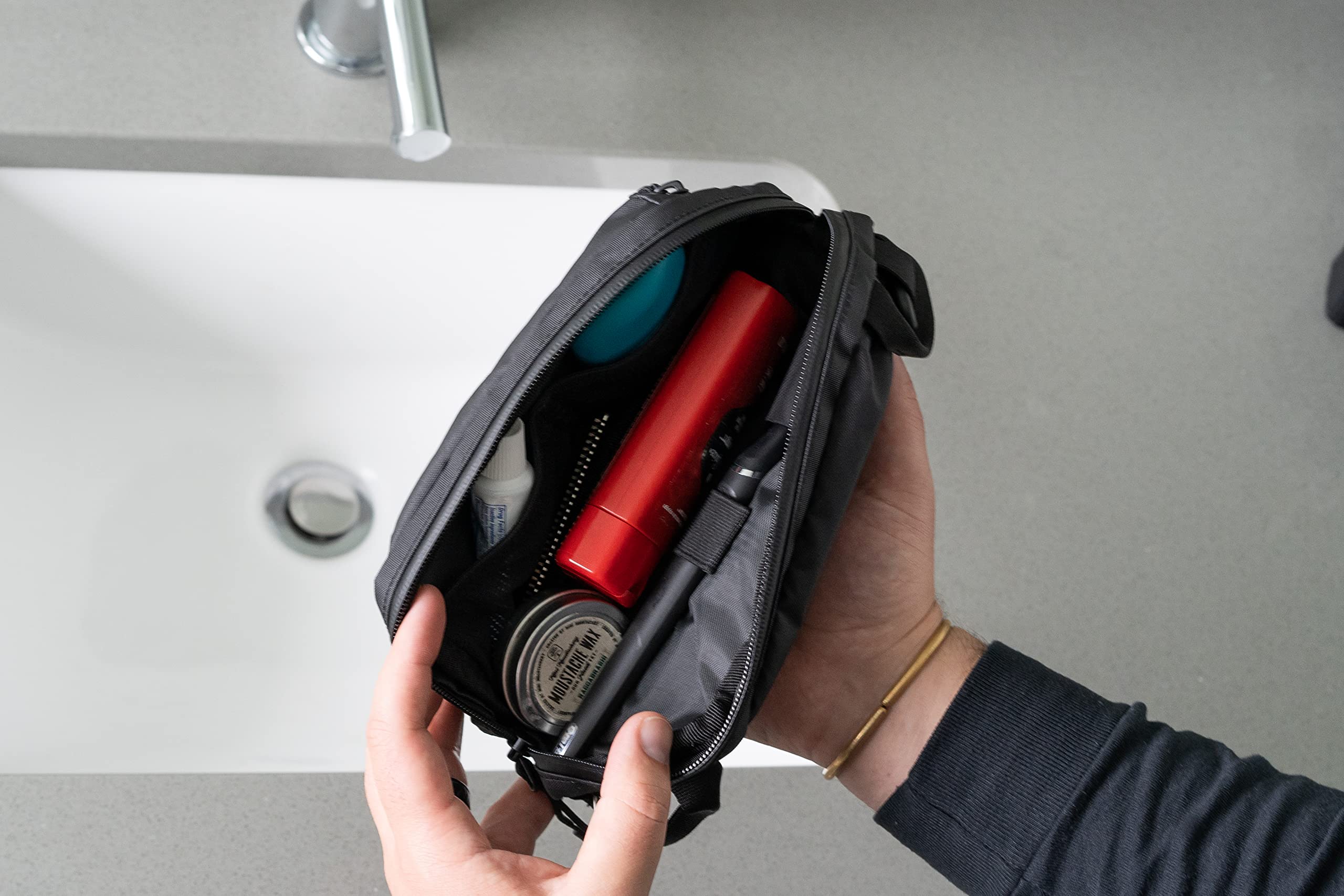 WANDRD Medium Toiletry Bag - Waterproof Makeup Organizer & Travel Essentials Bag for Women & Men | Perfect for Airplane Carry-On, Gym, Camping & Weekend Getaways