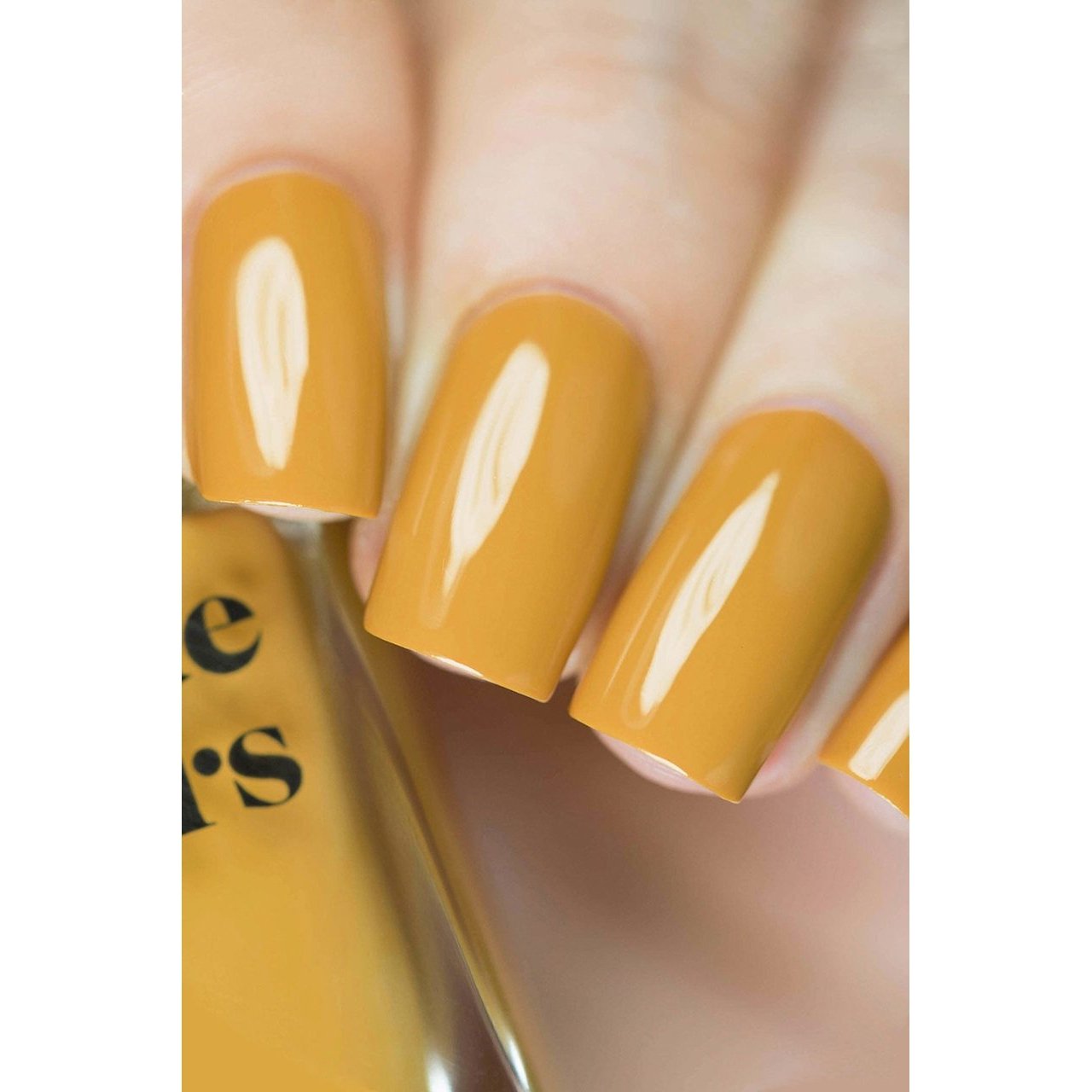 Cirque Colors Urbanized Nail Polish - 0.37 oz Long Lasting Vegan & Cruelty Free Nail Lacquer - Perfect for Manicures, Pedicures & Nail Art Designs