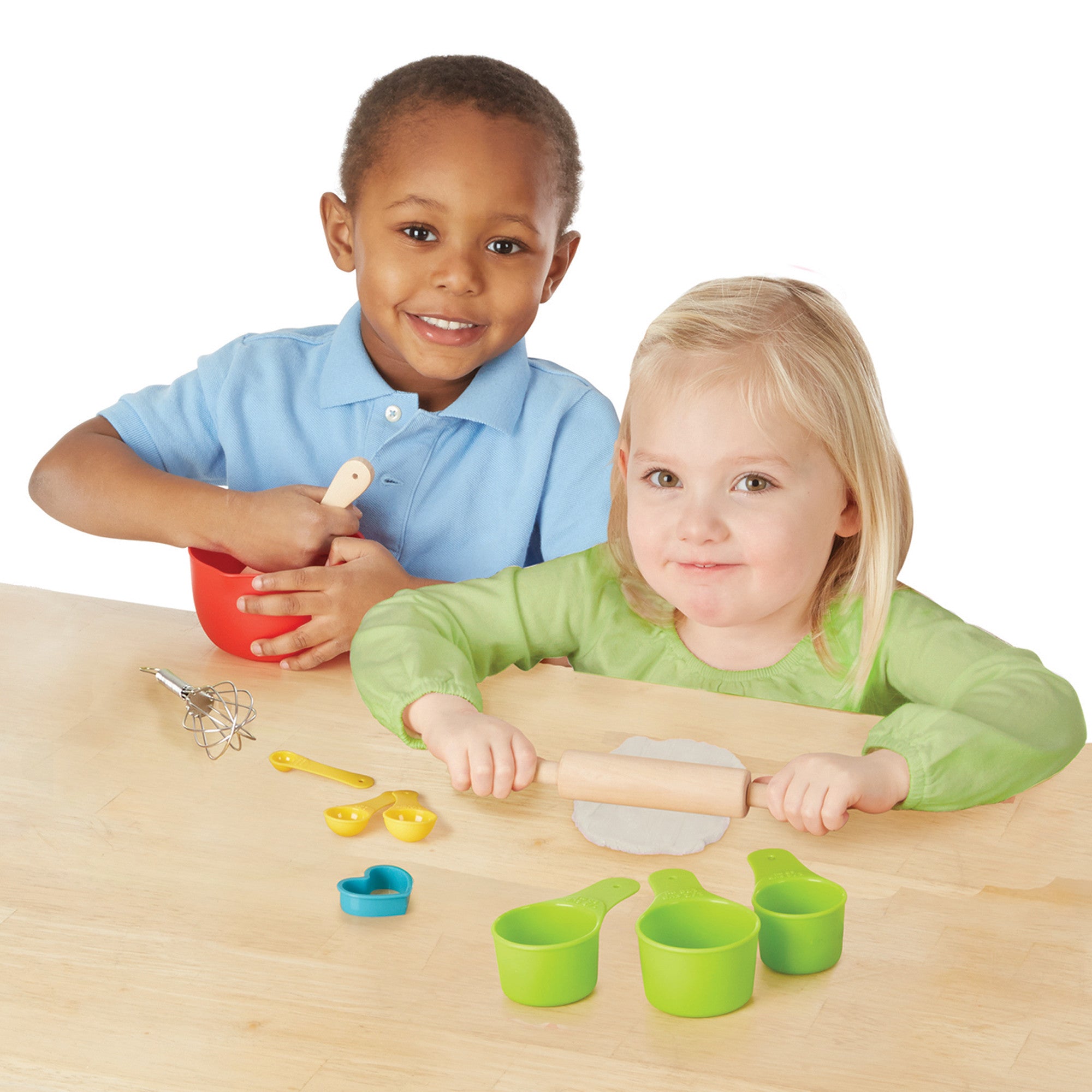 Let's Play House Baking Play Set - Kids Pretend Baking Toy for Creative Role Play - Perfect for Birthday Gifts & Indoor Playtime
