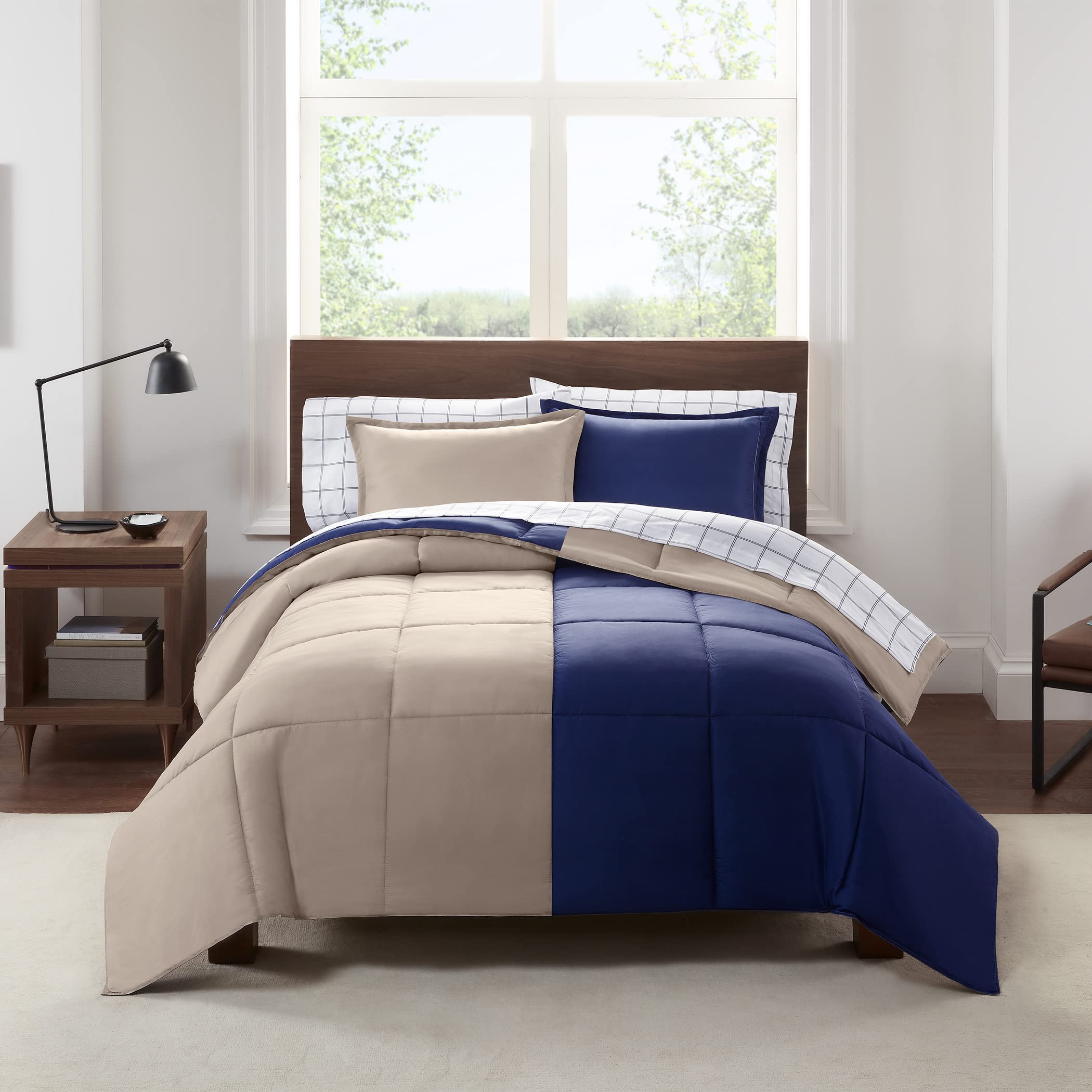 Serta Simply Clean Complete 7-Piece Hypoallergenic Reversible Bed in a Bag Set with Sheets & Pillowcases - Full Size, Khaki/Navy - All-Season Comfort for Dorms, Guest Rooms & Apartments