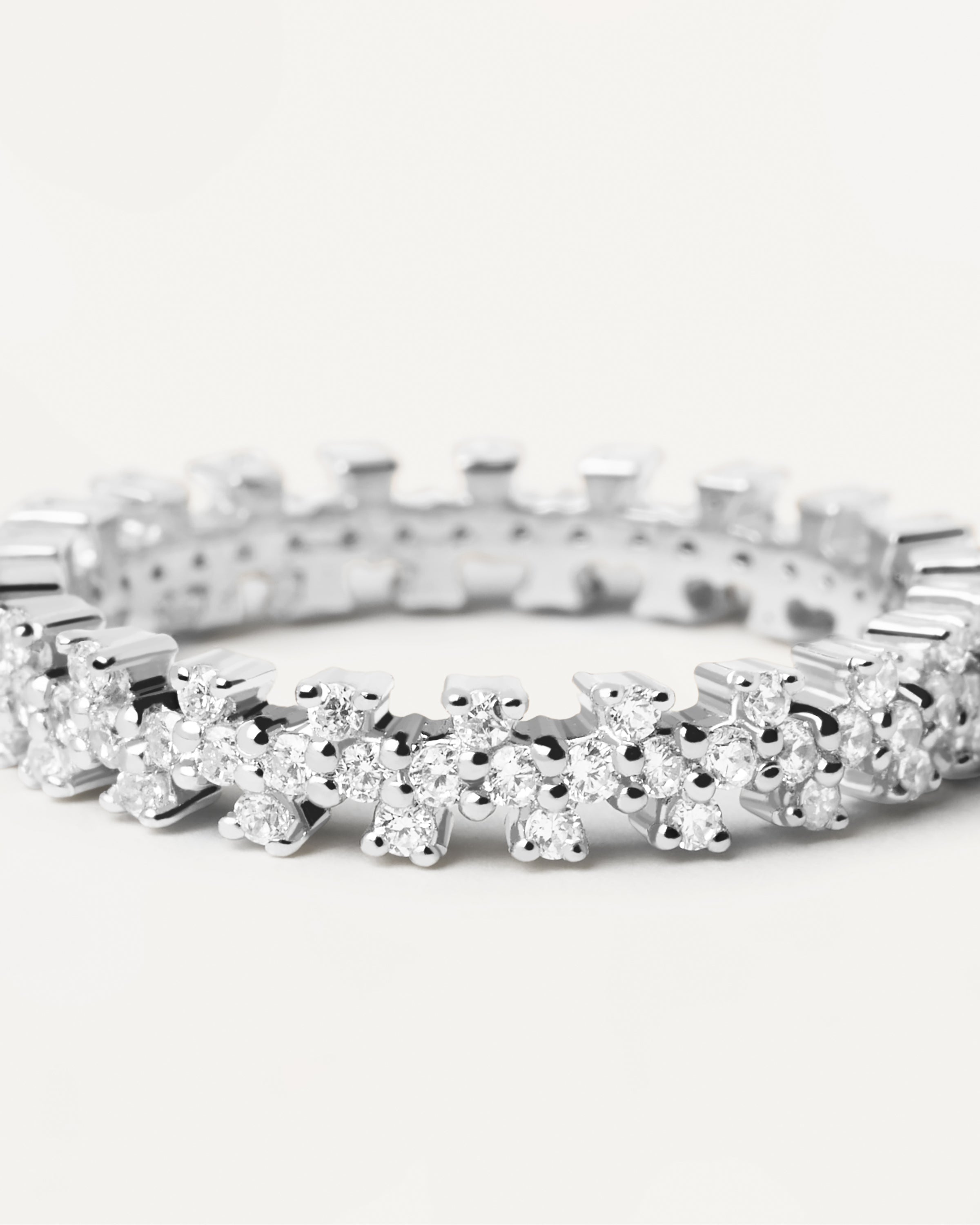 Elegant Sterling Silver Crown Ring for Women & Men - Perfect for Weddings, Prom & Special Occasions