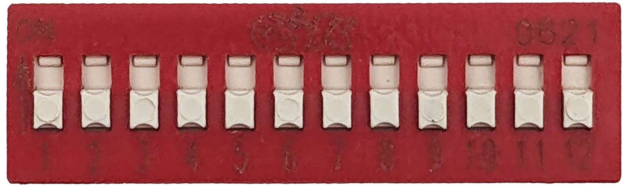 12 Position DIP Switch SPST 24 Pin Red 32.6x9.6x7.4mm - Compact PCB Mount for Electronics, DIY Projects & Industrial Control Systems