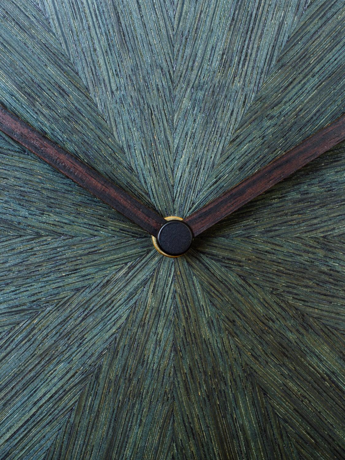Stylish Modern Wall Clock with Silent Non-Ticking Mechanism - Perfect for Home, Office, and Classroom Decor | Rays Wall Clock
