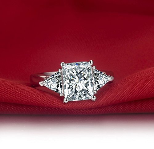 3CT Cushion Cut Simulated Diamond Engagement Ring for Women - Three Stone Center Ring with NSCD, Perfect for Proposals, Anniversaries & Special Occasions