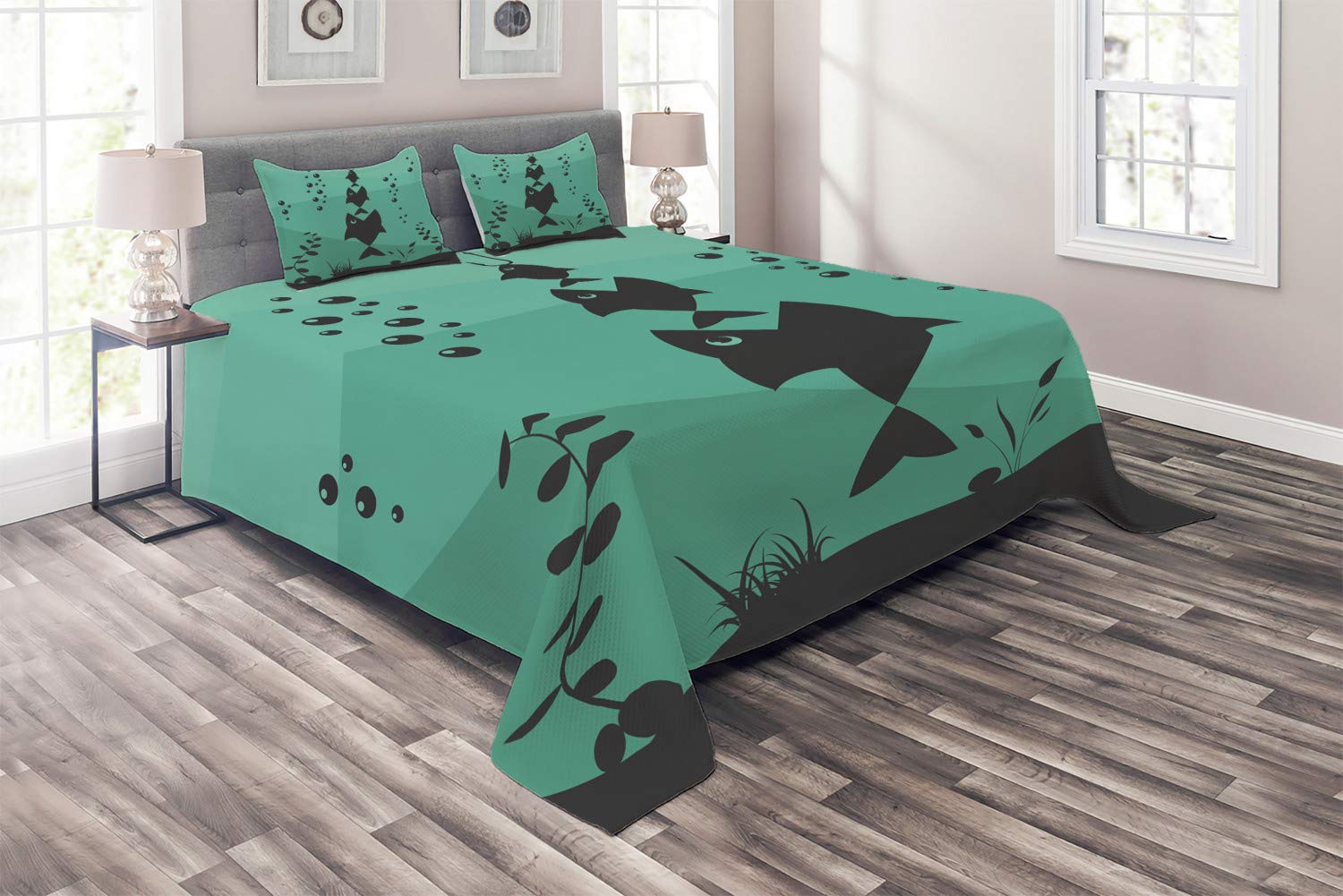 Ambesonne Queen Size 3-Piece Quilted Bedspread Set - Underwater Ocean Theme with Big Fish Eats Small Fish Design, Includes 2 Pillow Shams (Teal Grey) | Perfect for Coastal Bedroom Decor, Beach House Master Suite or Nautical Themed Guest Room