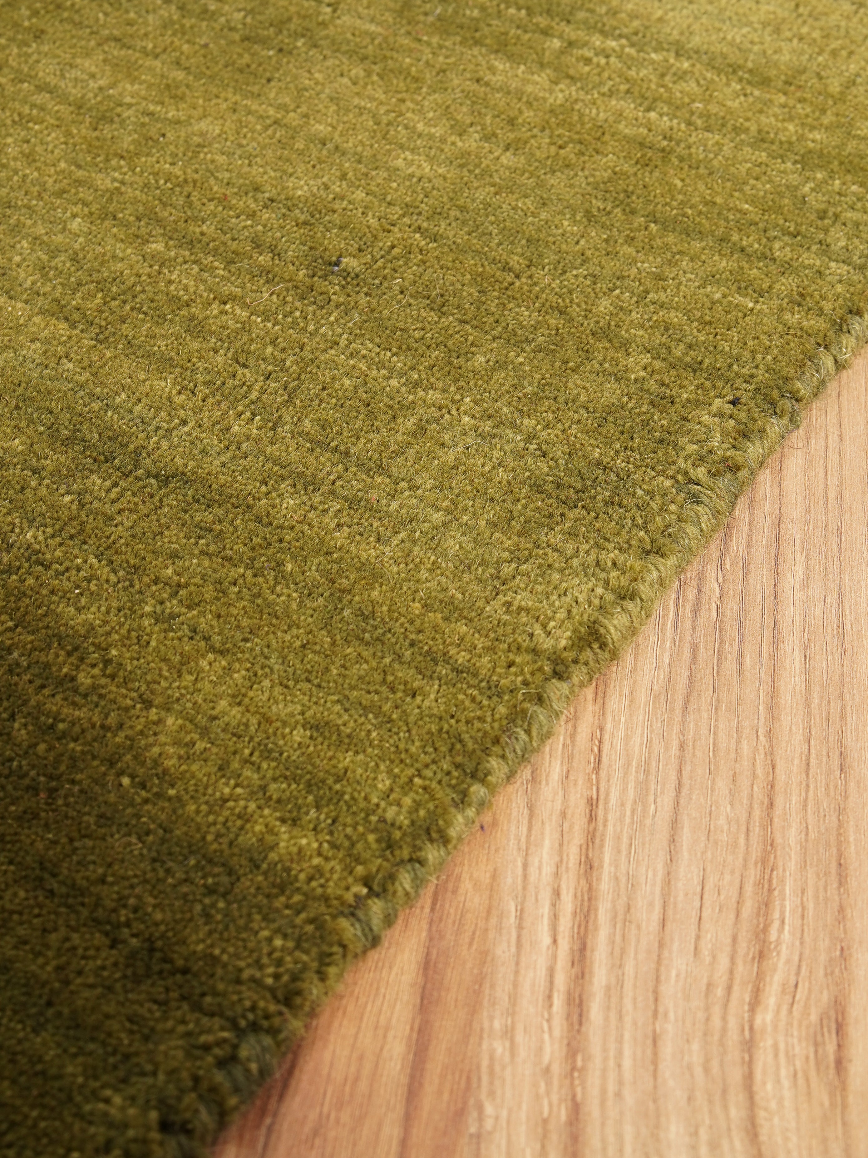 Handmade Premium Wool Rug - Bratislava Collection - Soft & Durable for Living Room, Bedroom, or Office Decor - Free Shipping in USA